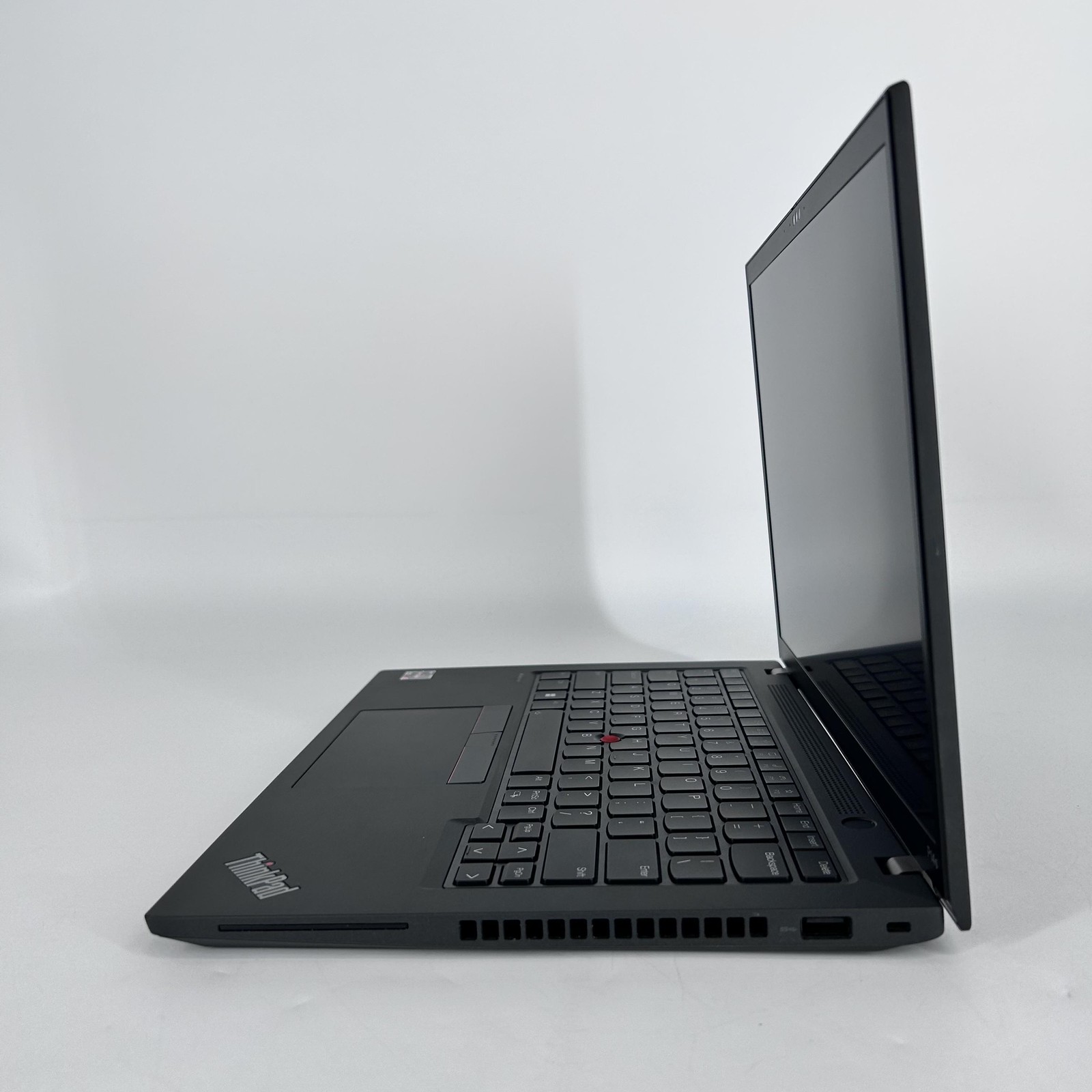 Lenovo ThinkPad P14s Gen 4 FHD+ 3.2 GHz Ryzen 5 PRO 7540U 16GB 512GB SSD