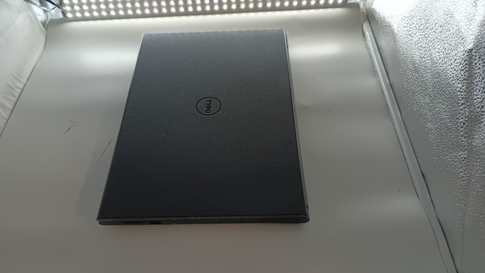 2459 Inspiron3543 w/charger.i5-5200U.8GB.1 TB HDD.15.6″.Optical.W11. Nice!