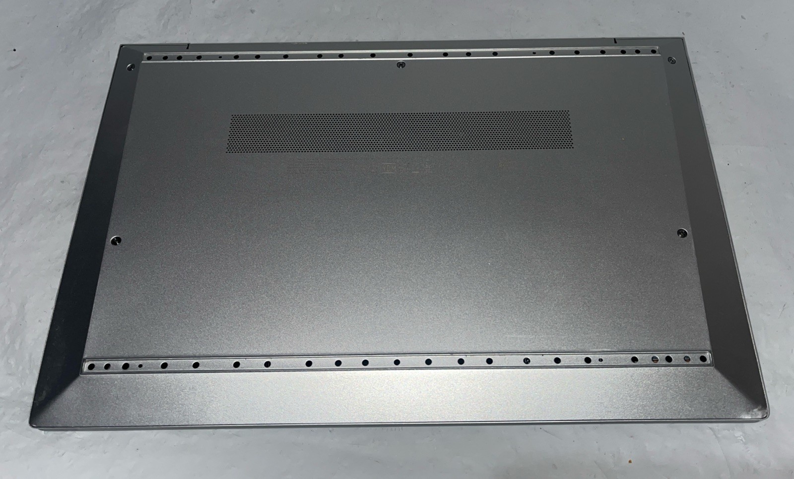 HP EliteBook 840 G8 14″ i5-1145G7@2.6GHz, 16GB RAM, 256GB M2, Win 11 Pro *READ*