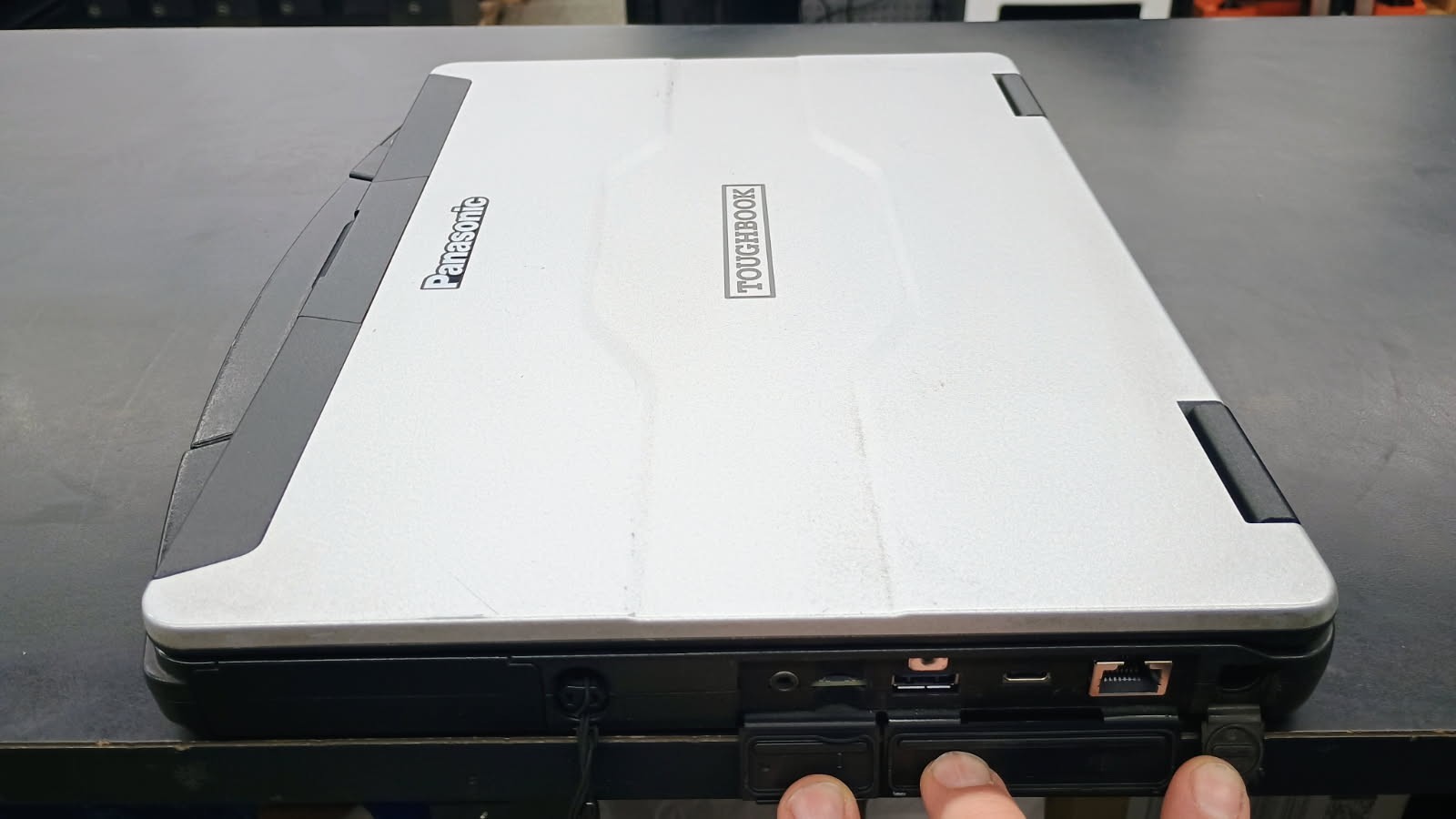 Panasonic Toughbook FZ-55 i7-8665U 1.90Ghz-16GB RAM -512GB SSD- READ Screen Fade