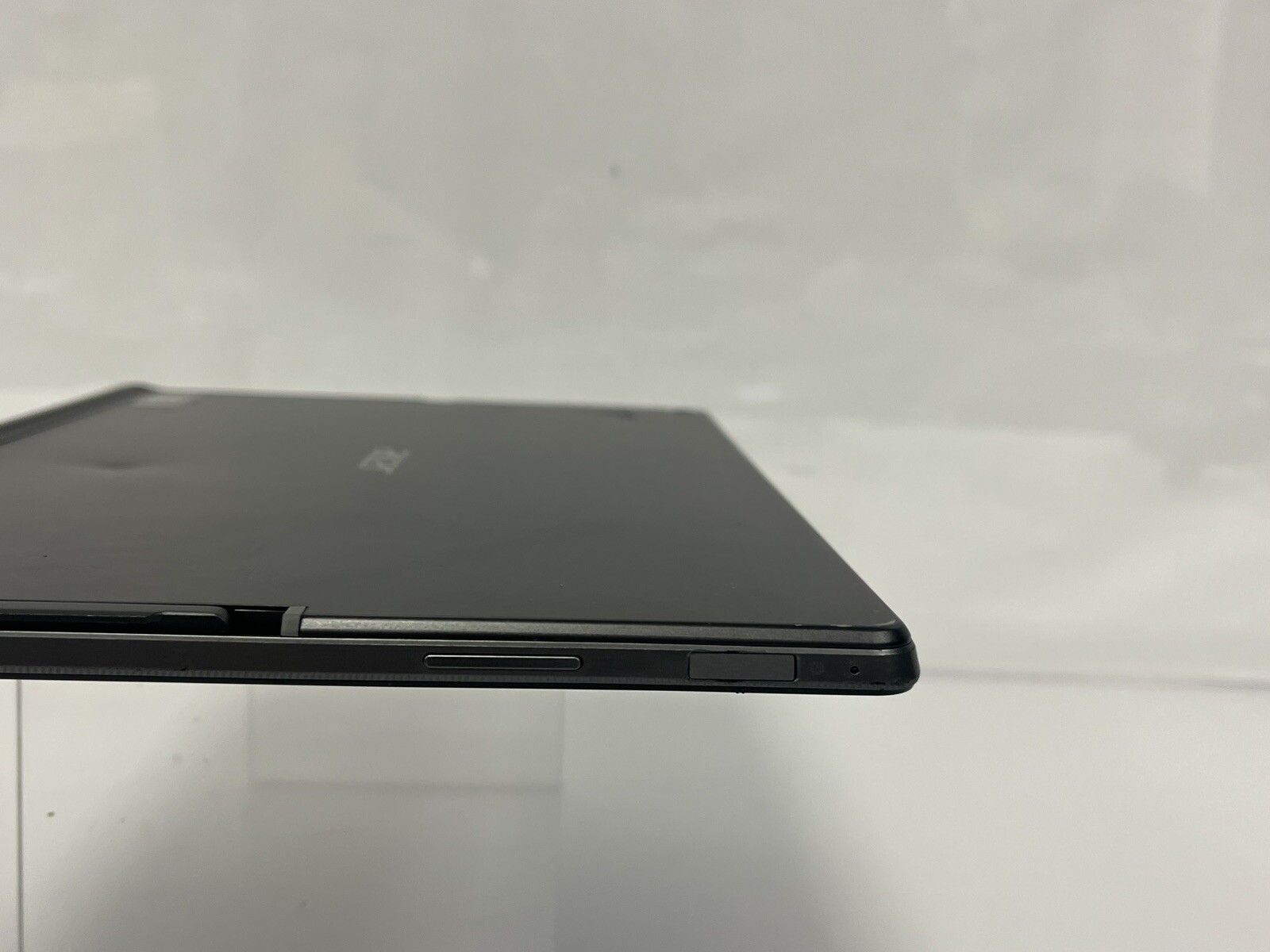 Acer Switch 5 N17P5 Intel Core i3-7130U 2.70GHZ 4GB RAM 128GB SSD #1