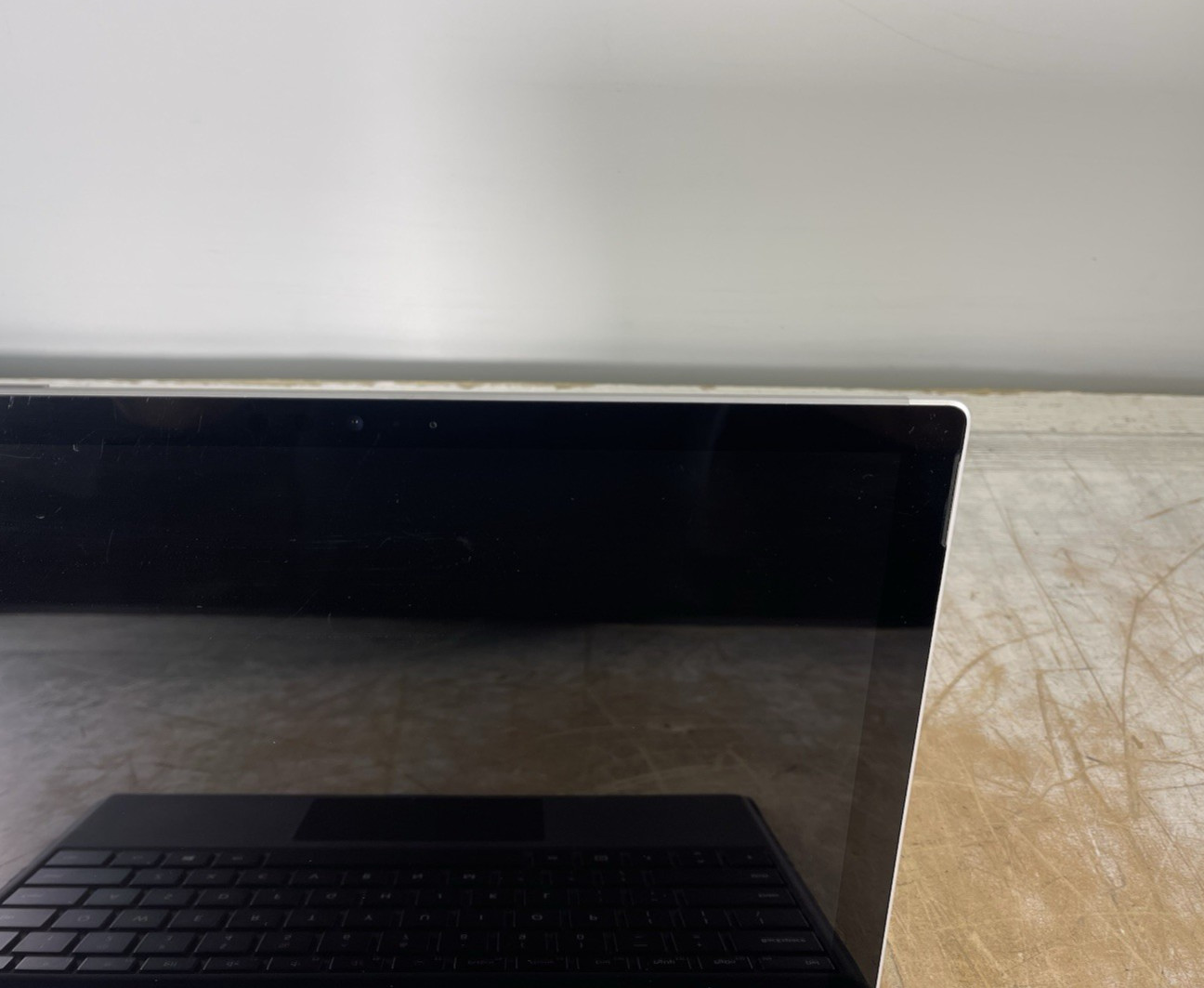 MICROSOFT SURFACE LAPTOP 1769 i5-7300U @ 2.60GHz, 4GB RAM, 120GB SSD, WIN 10 PRO