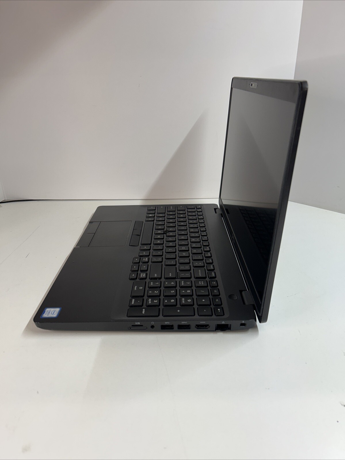 Dell Precision 3541 15.6″ Intel Core i5-9400H 8 Ram 1T SSD Win 11 Pro Needs🔋
