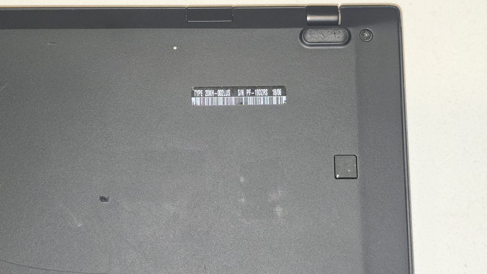 Lenovo ThinkPad X1 Carbon 6th Gen 14″ QHD i7-8650U 256GB 16GB W10P