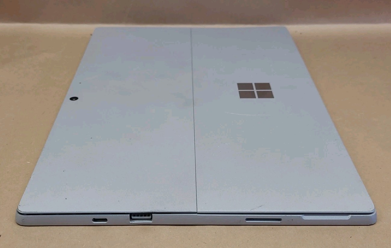 Microsoft Surface Pro Intel Core i5-1035G4 @ 1.1GH 8GB RAM 128GB SSD W11H *READ*