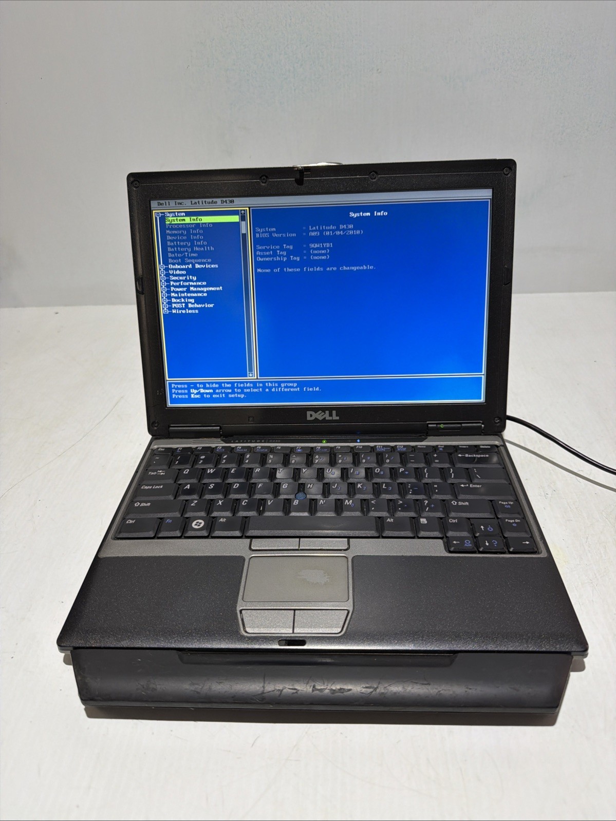 Dell Latitude D430 12″ Laptop Core 2 Duo 1.5gb Ram No Drives Boots Bios NO P/S