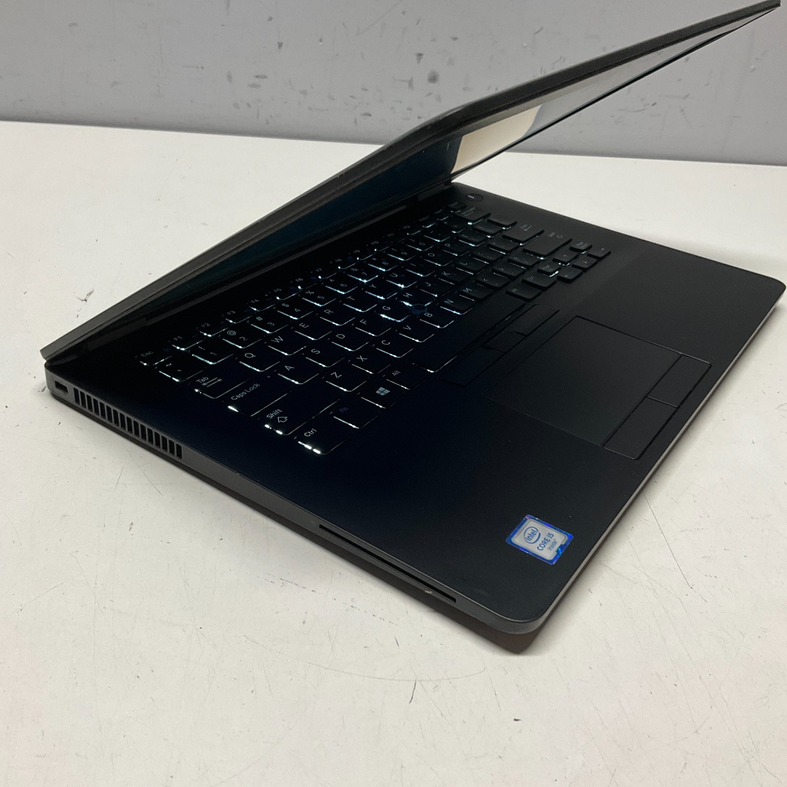 Dell Latitude E7470 Intel i5-6300U 2.4GHz 8GB 64GB SSD Windows 10 Pro Laptop!