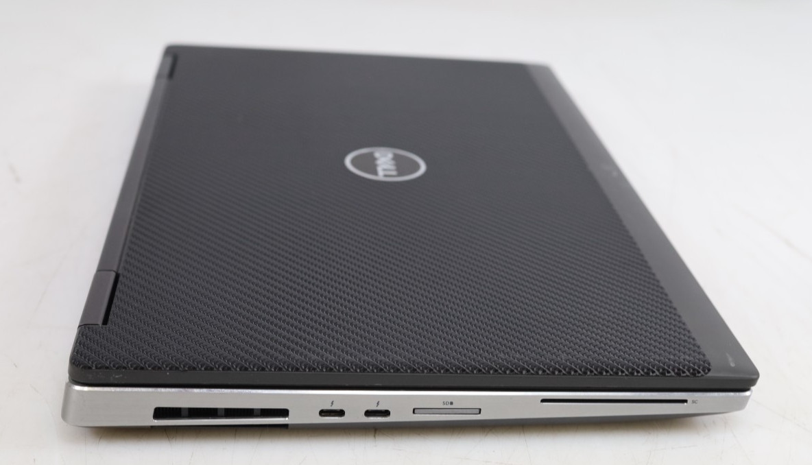 Dell Precision 7540 15.6″ Intel Xeon E-2276M 16GB 512GB SSD Quadro T2000 Win 11