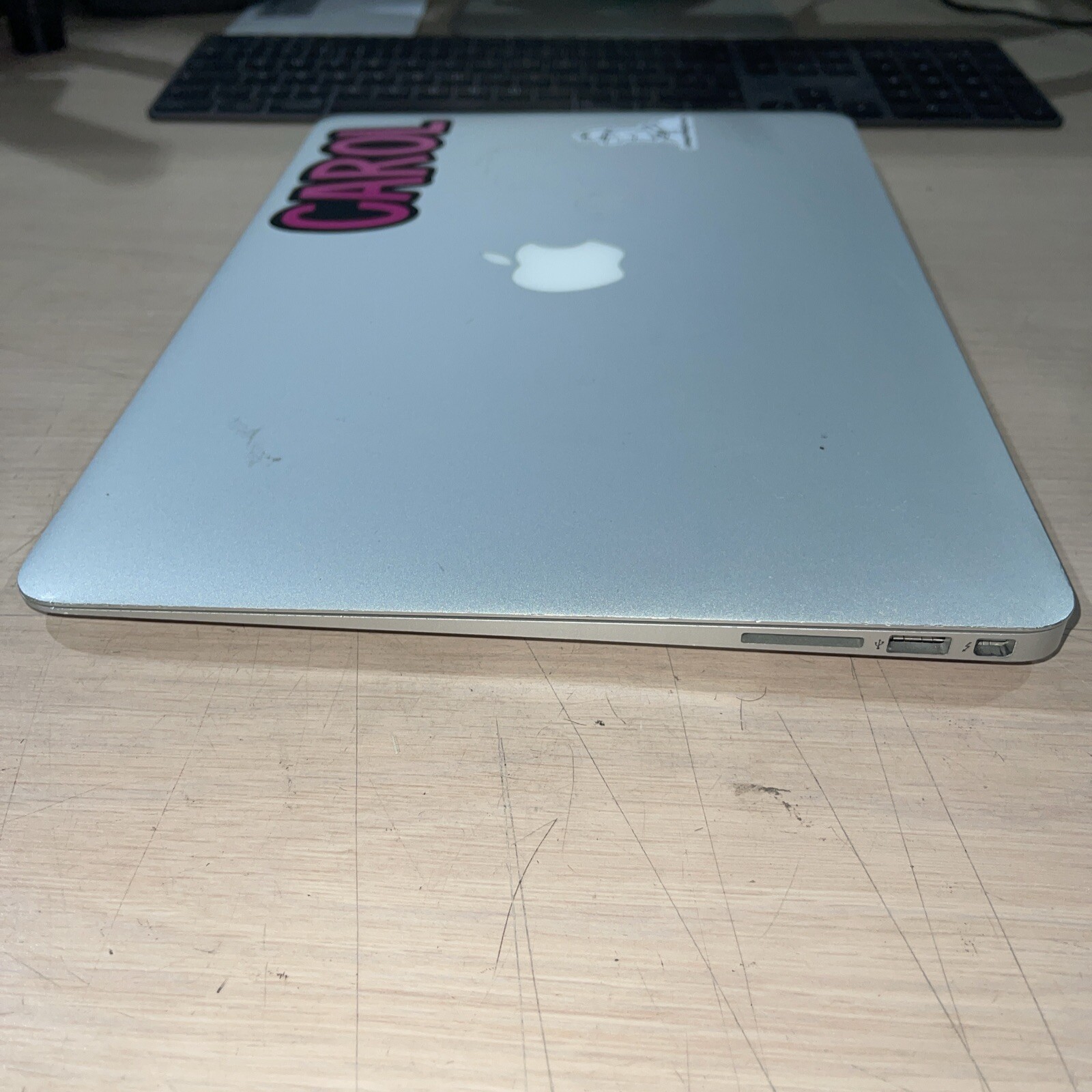 Apple Macbook Air Mid 2012 i5-3427U 1.8GHZ 4gb RAM NO HD’