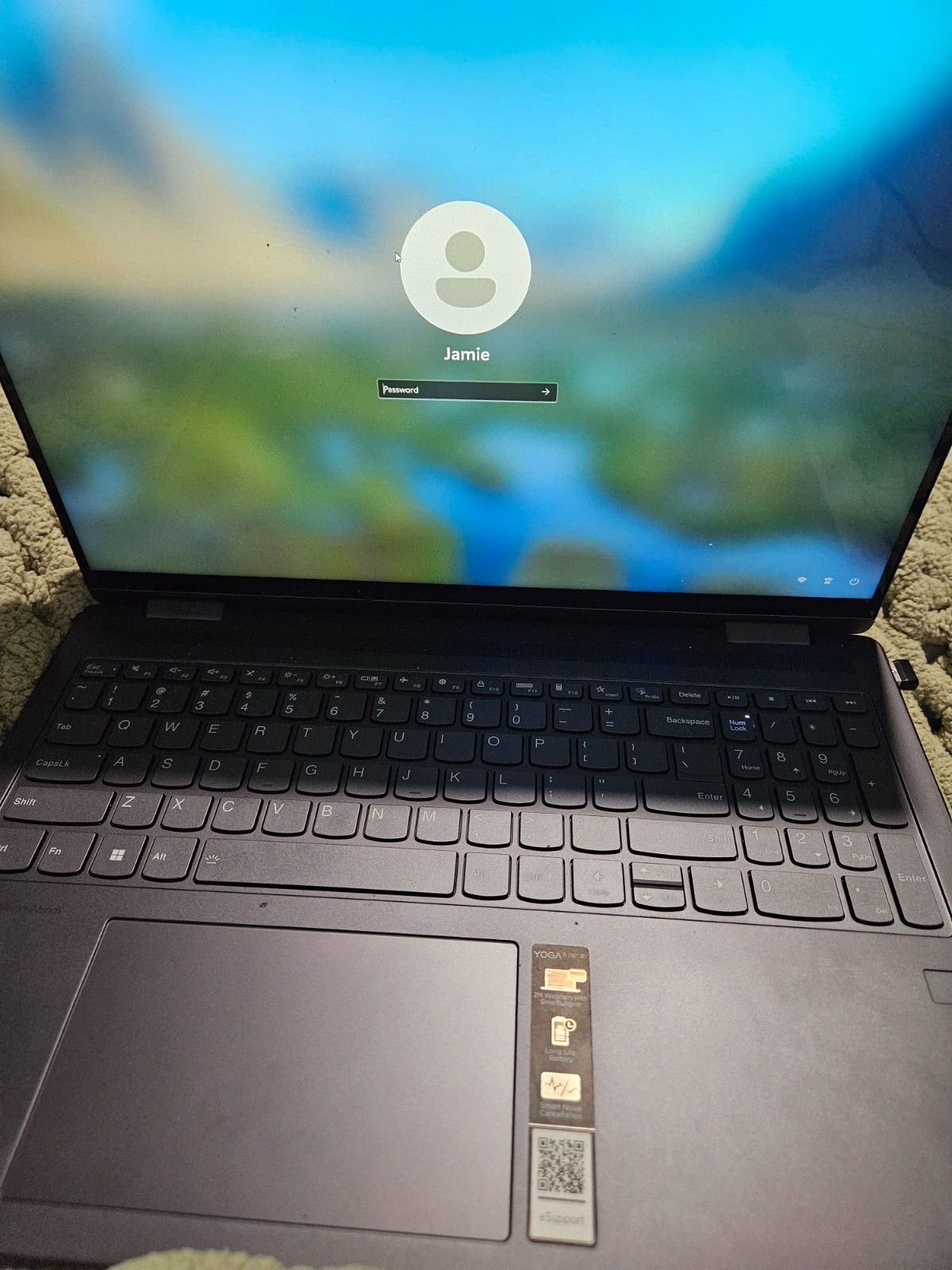 Lenovo – Yoga 7i 16″ 2k 2 in 1 Touch-Screen Laptop – Intel Core i7-1355U – 16GB