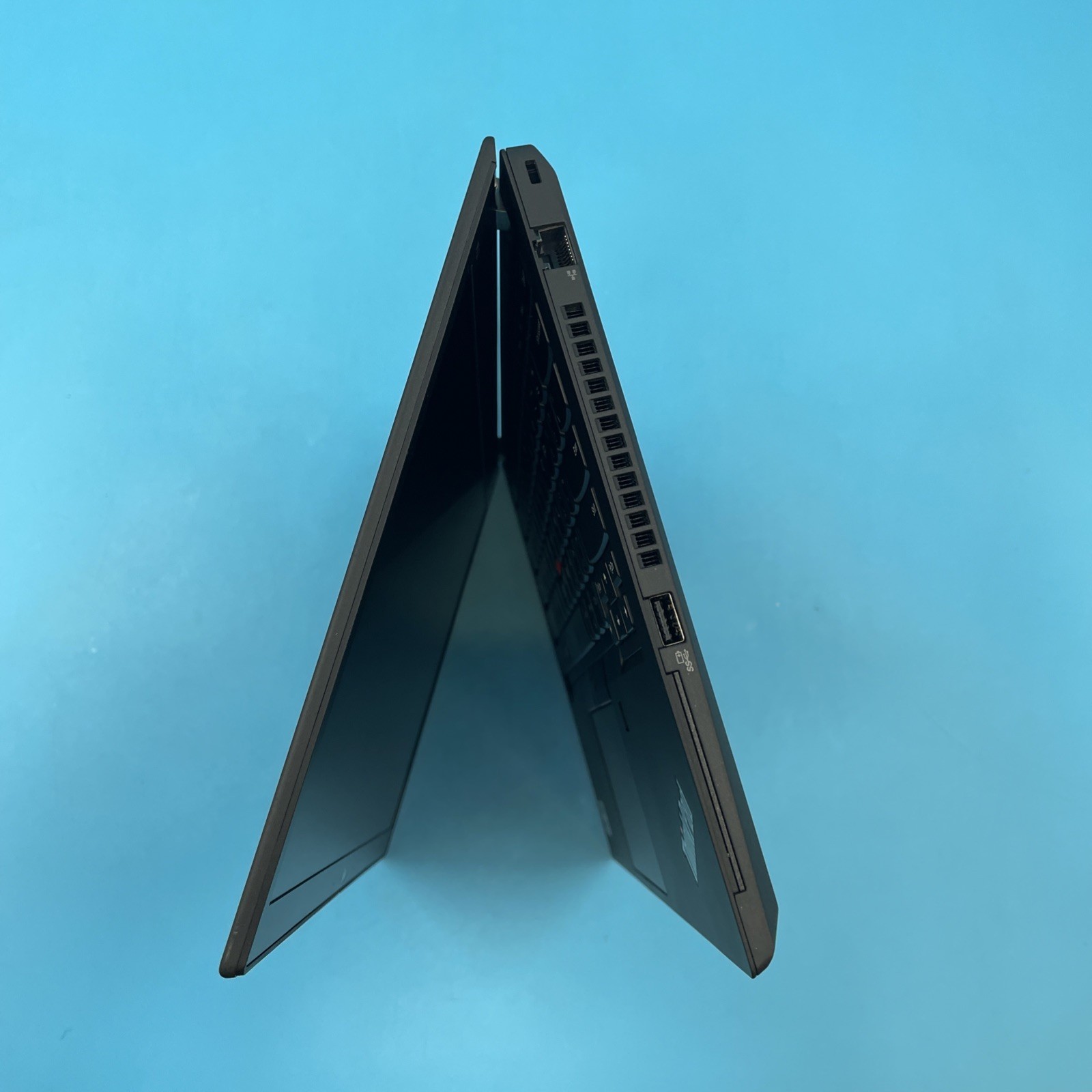 Lenovo ThinkPad T14 | Ryzen 7 PRO 4750U | 16GB RAM | NO DRIVE | NO OS | 69% BATT