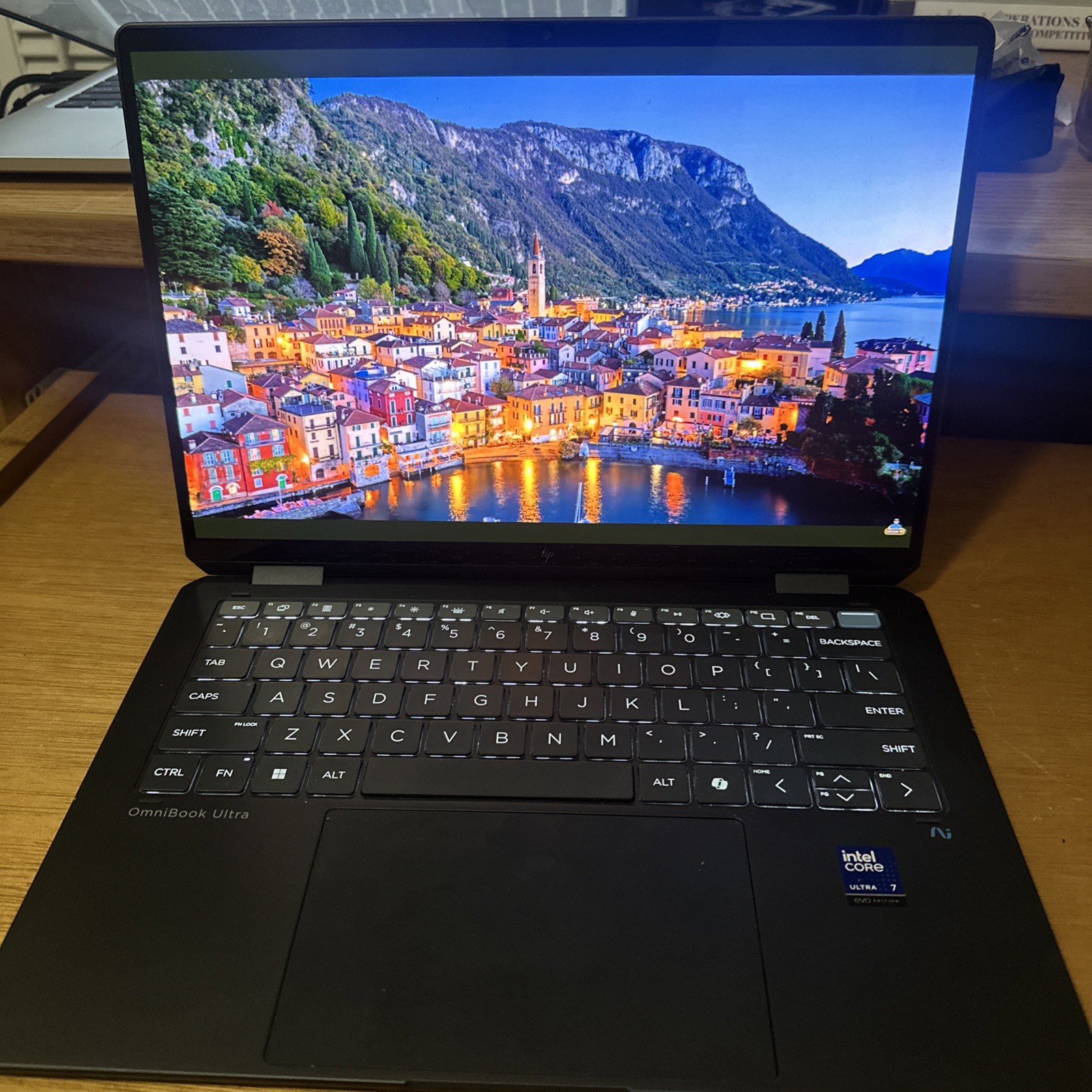 HP – Omnibook Ultra Flip – 14″ – 16 gb ram – Core i7