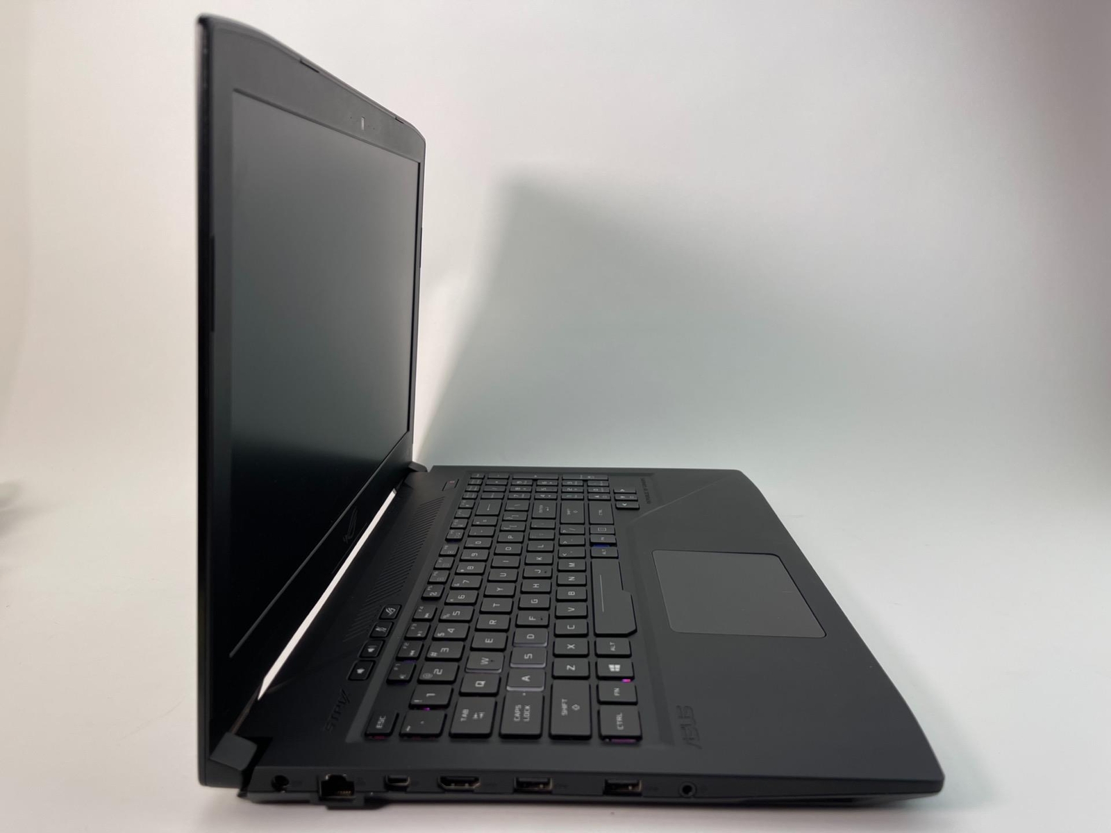 ASUS ROG 15.6″ Gaming Laptop – i7-7700HQ 16GB GTX 1060 1TB HDD + 128GB SSD PC
