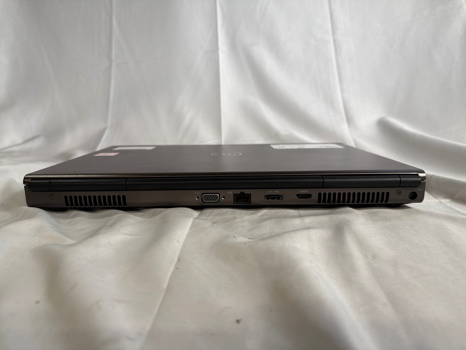 Dell Precision M4700 Intel Core i7-3740QM @ 2.70 GHz 8 GB No Drive 15.6″