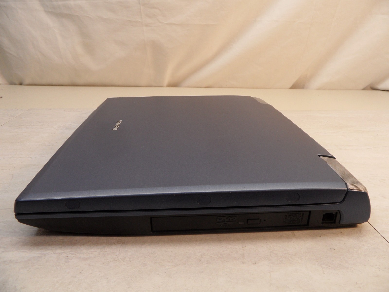 Toshiba Satellite A10 A10-S127 Parts Laptop No Hard Drive Posted To Bios