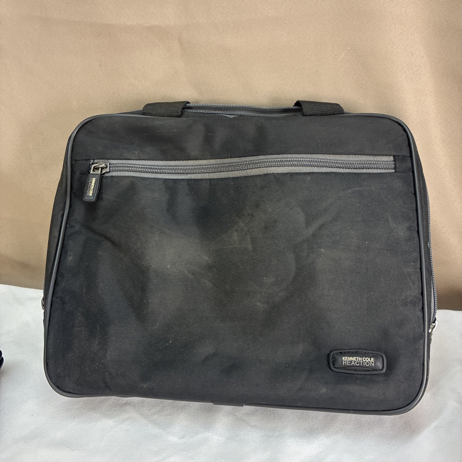 Acer One Mini Laptop Computer Windows Xp W/Mouse, Power Cord, & Carry Bag