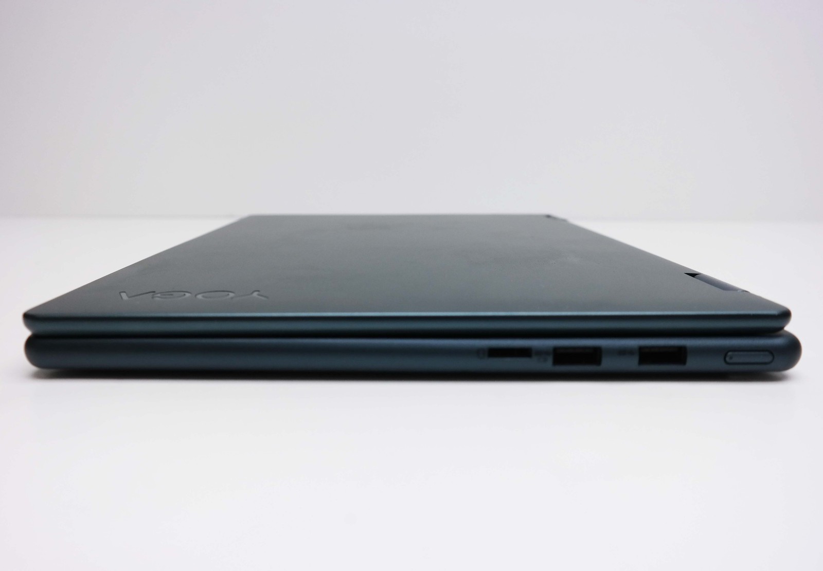 Lenovo Yoga 6 13ABR8 13.3” Ryzen 5 7530U 8GB 256GB