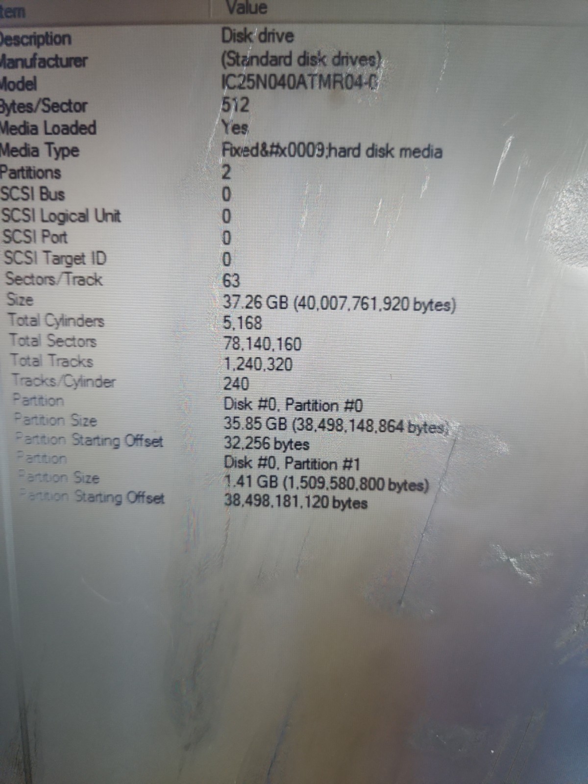 FUNCTIONING IBM ThinkPad A31 2.0ghz Pentium 4M 35 GB HDD DVD CD RAM Laptop XP