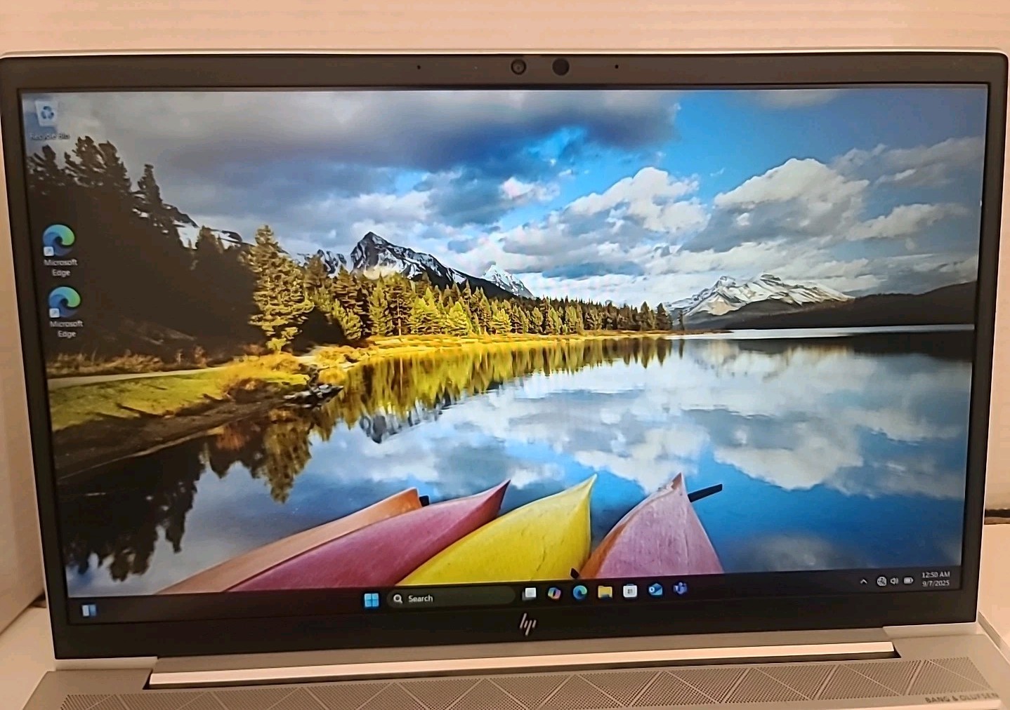 HP Elitebook 850 G8 15.6″ Silver FHD 2.4 GHz i5-1135G7 16GB 512GB NVMe