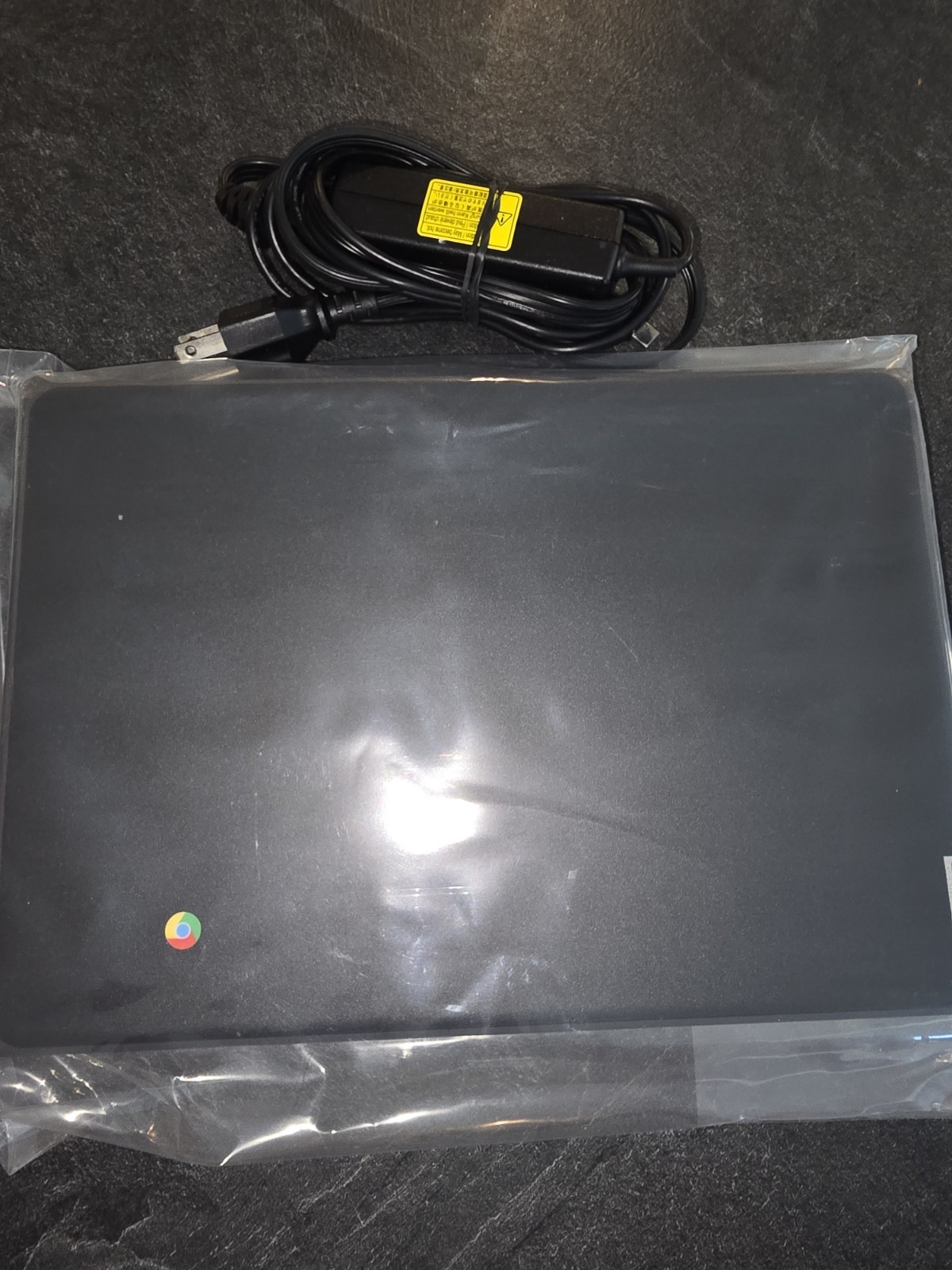 Lenovo 100e Gen 2 Chromebook 81QB0000US 4GB RAM 32GB eMMC 11.6″ + Charger