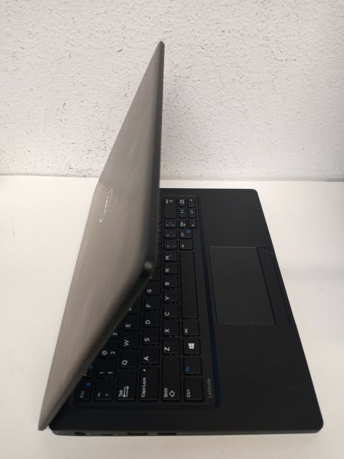 Dell Latitude 5280 12.5″ Intel Core I3-7100U 2.40GHz 4GB DDR4 500GB HDD Win11