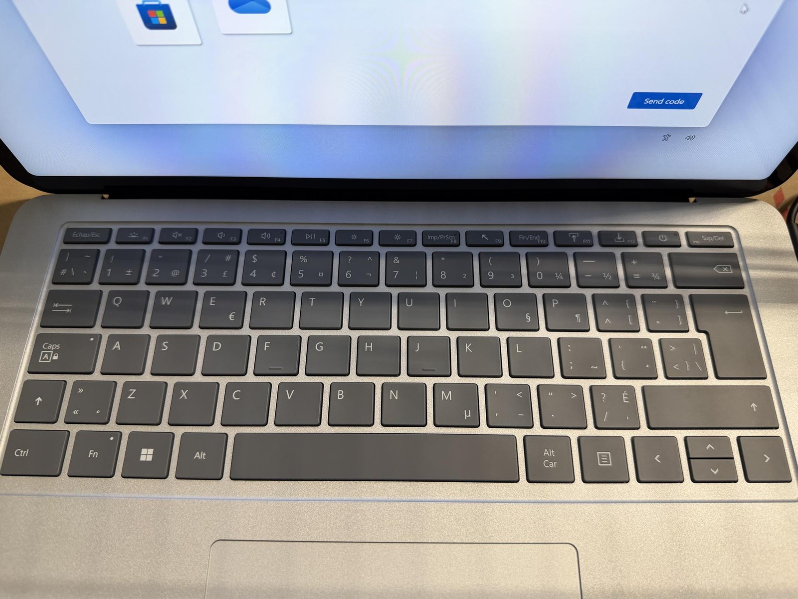 Microsoft Surface Laptop Studio i5-11300H 16GB 512GB SSD 14.4″ Touch Windows 11