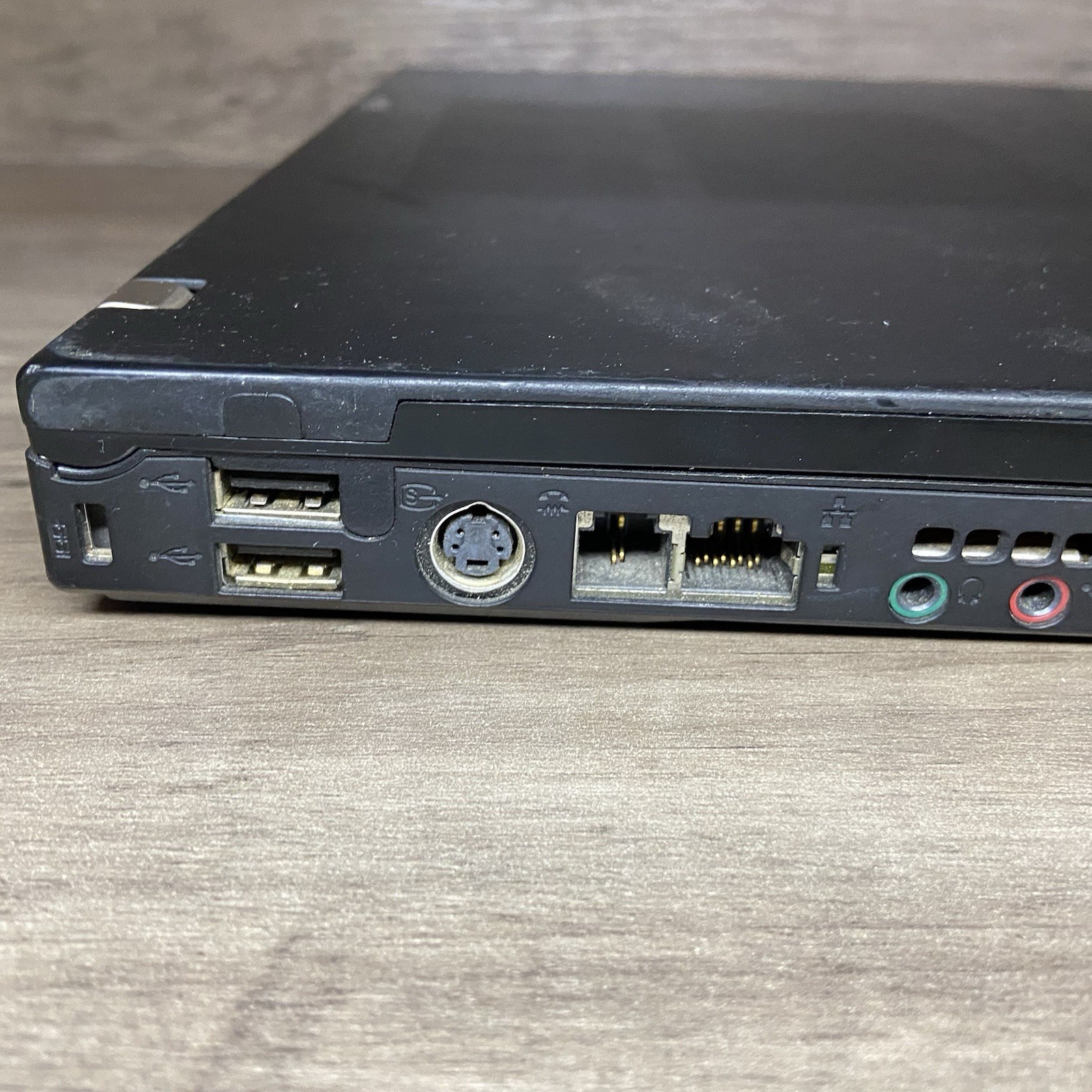 Vintage IBM ThinkPad T40 2374 Laptop Computer Parts Repair Windows Xp Notebook