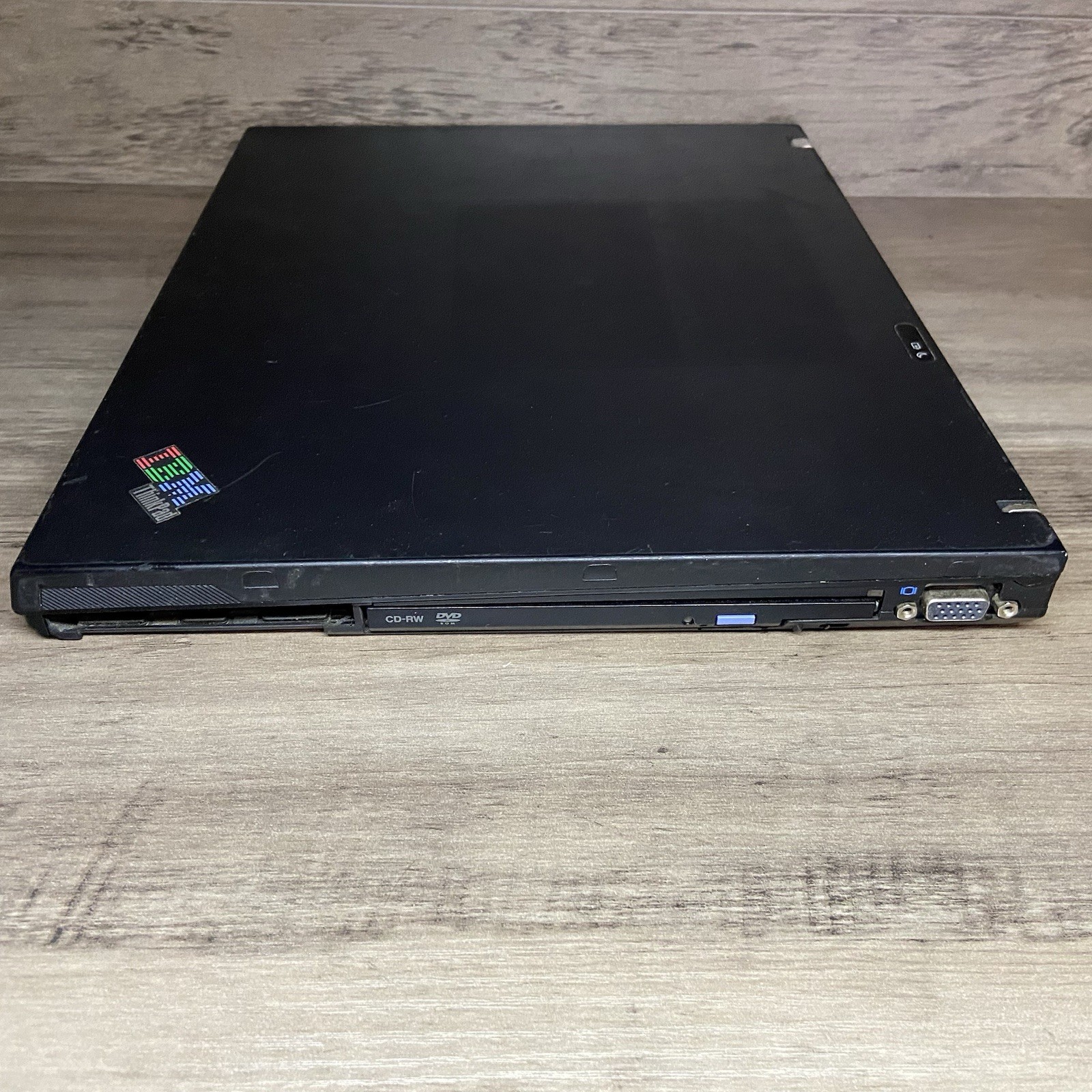 Vintage IBM ThinkPad T40 2374 Laptop Computer Parts Repair Windows Xp Notebook