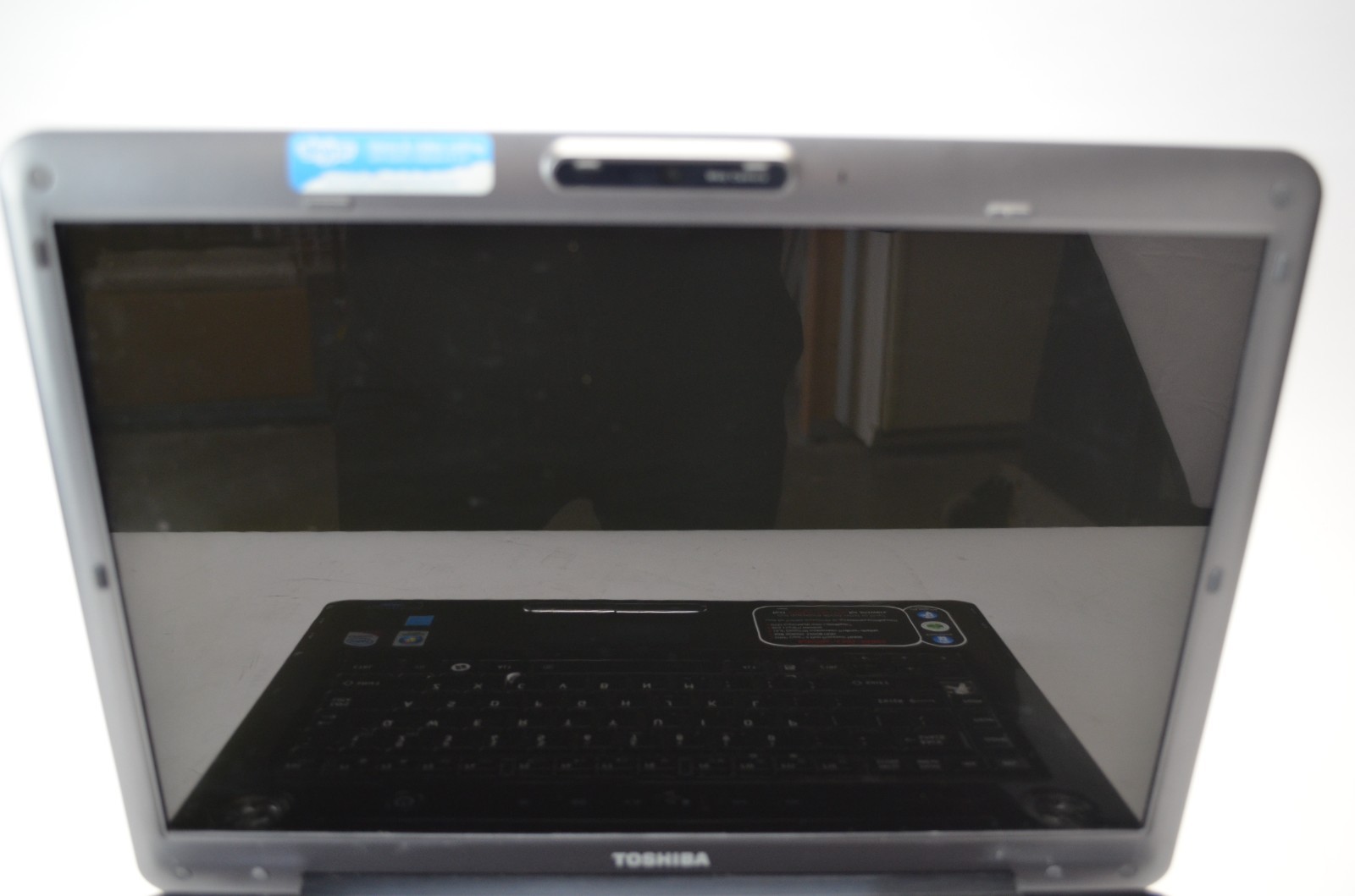 Toshiba Satellite A305-S6905 15″ Laptop Core 2 Duo T6400 2GHz 3 GB RAM PARTS
