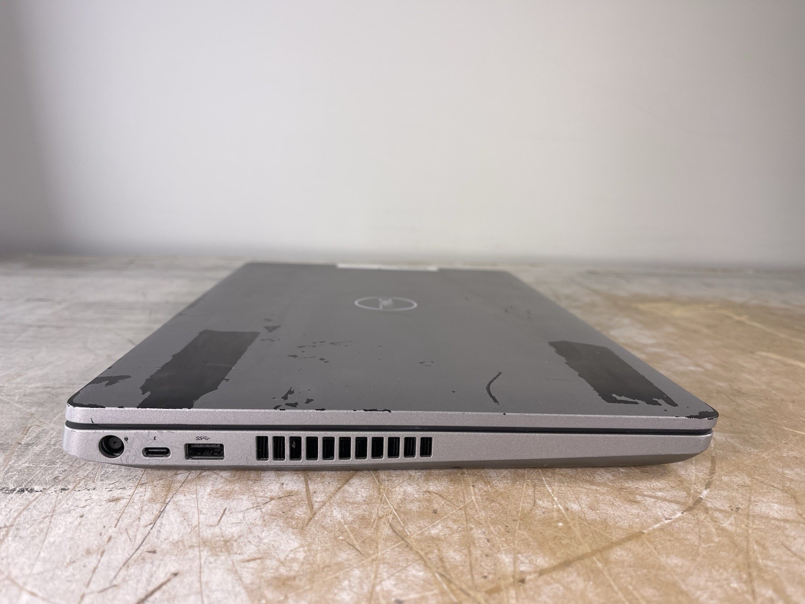 DELL LATITUDE 5511 i7-10850H @ 2.70 GHz, 8GB RAM, NO HDD/OS