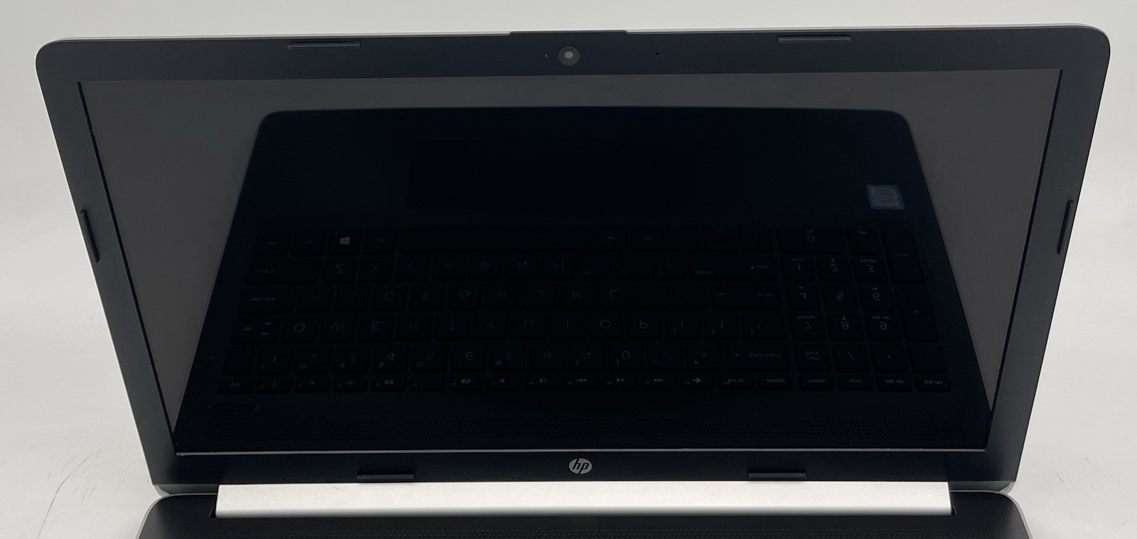 HP 15-da0012dx 15.6″ Laptop w/ i3-8130U 2.2GHz CPU 8GB RAM 128GB SSD WIN 11