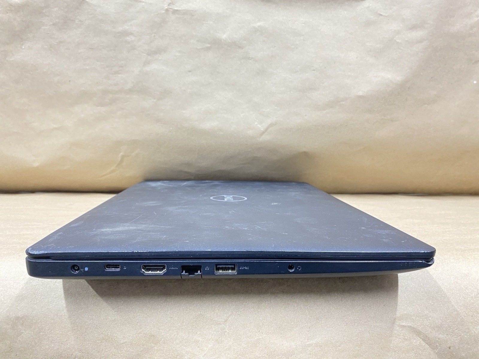 Dell Latitude 3590 – 15.5″ HD – i7-8550U – 8GB – 256GB SSD – Win 10 Pro – READ