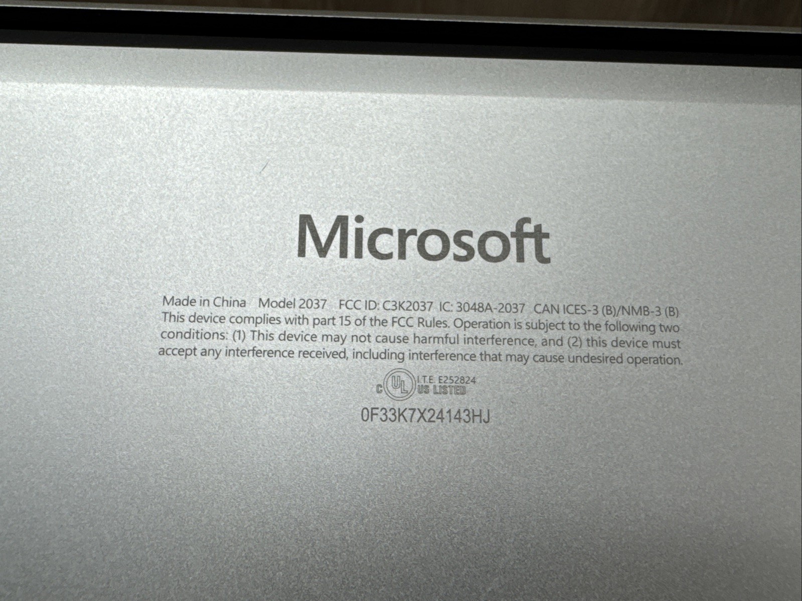 Microsoft Surface Laptop 7 2037 13.8″ Snapdragon X 3.4GHz 16GB RAM 512GB SSD
