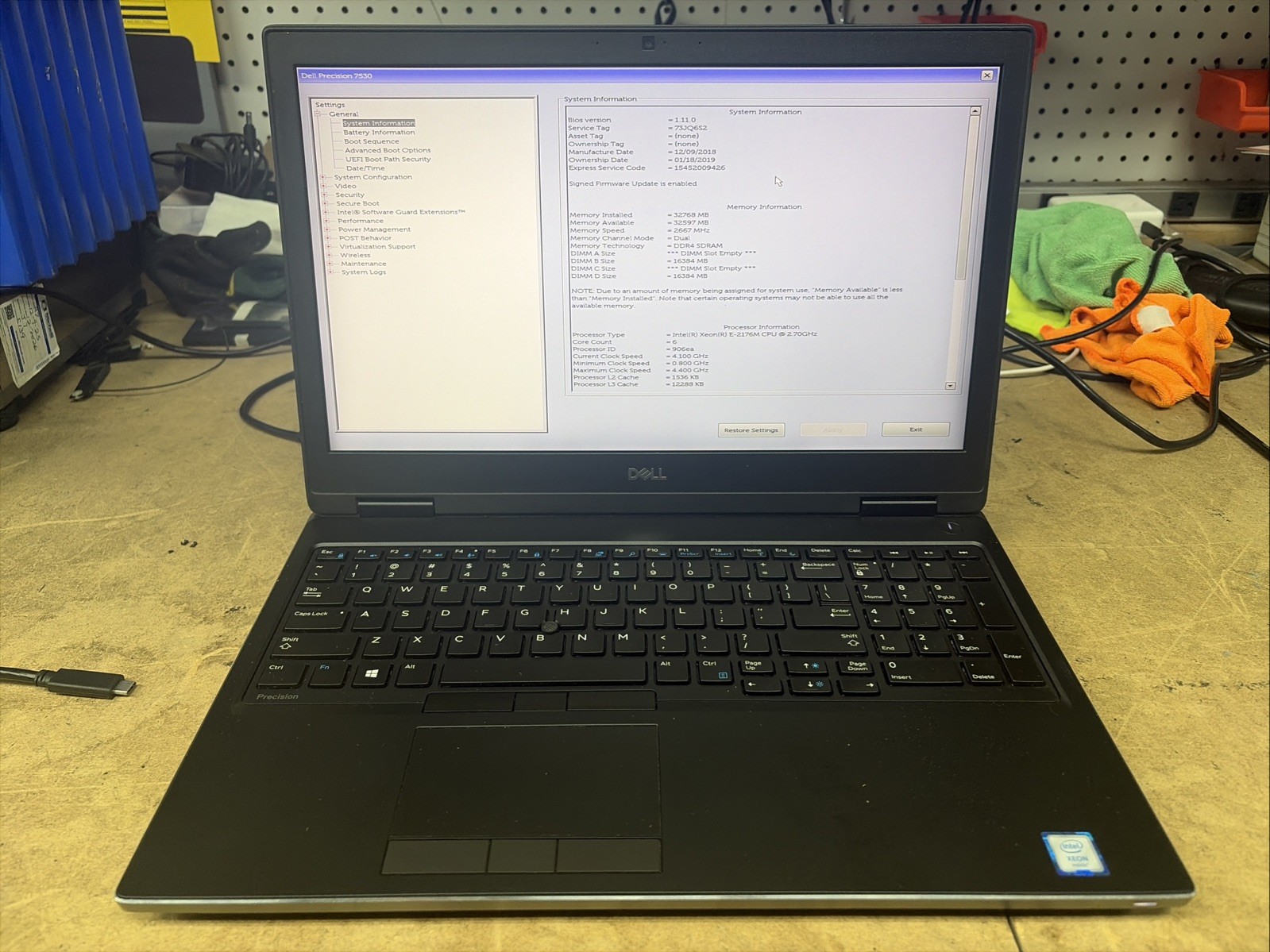 Dell Precision 7530 15.6″ UHD E-2176M 32GB RAM 256GB SSD Quadro P2000 No OS