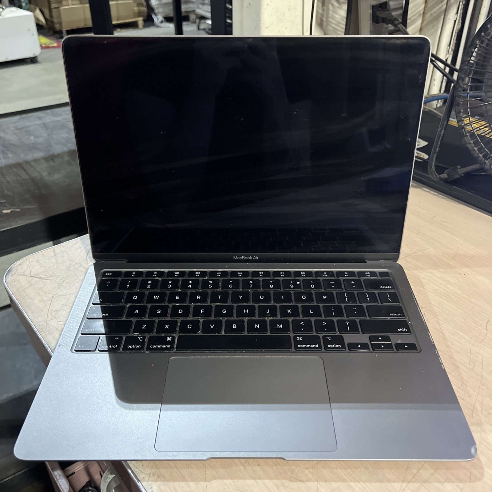 APPLE MACBOOK AIR 13″ SCISSOR, 2020 CORE I3-1000NG4 1.1GHZ 8GB RAM 256SSD –