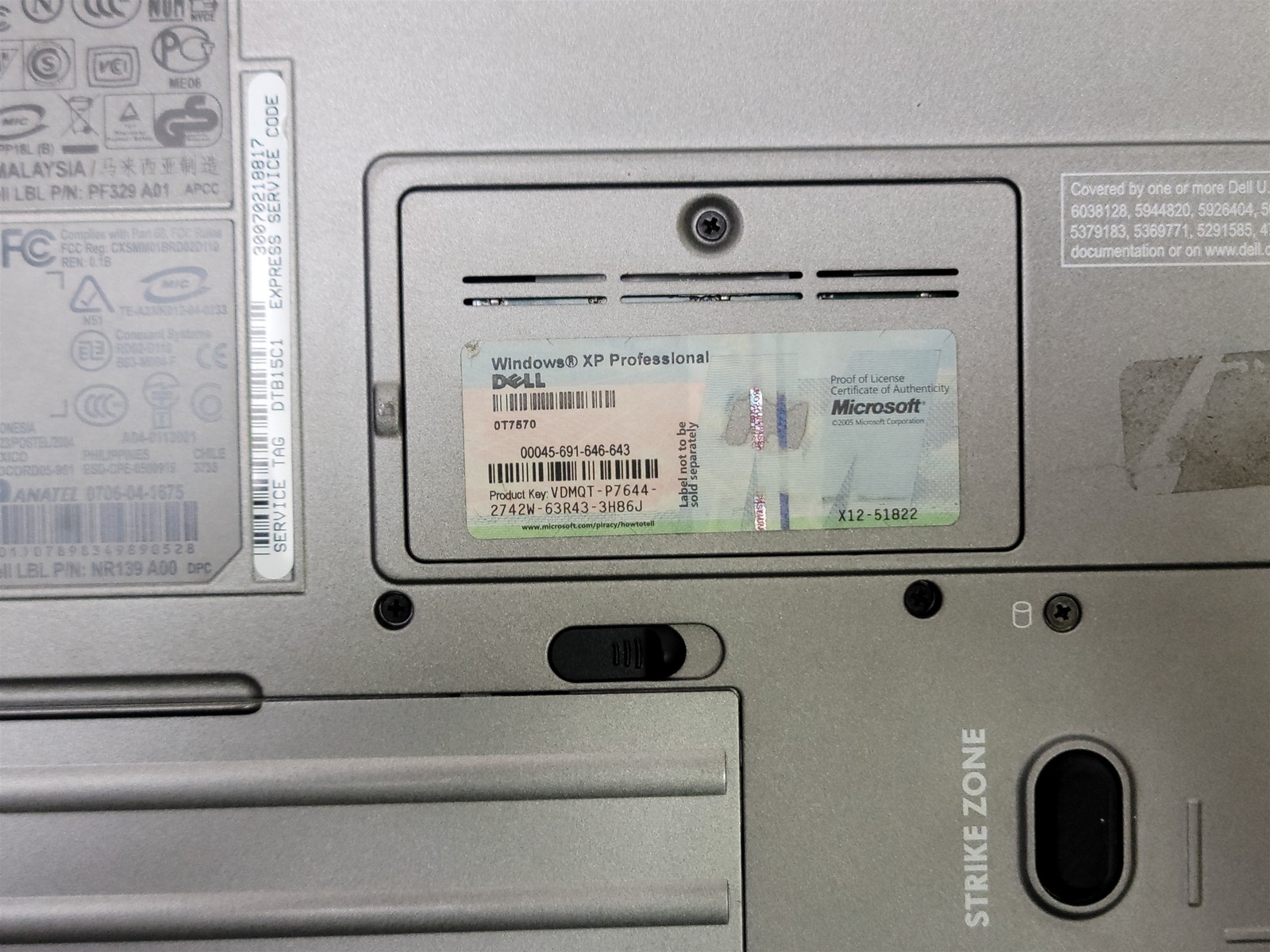 Dell Latitude D620, Intel Core 2 Duo , 1GB RAM , Windows 7 Enterprise ( locked)