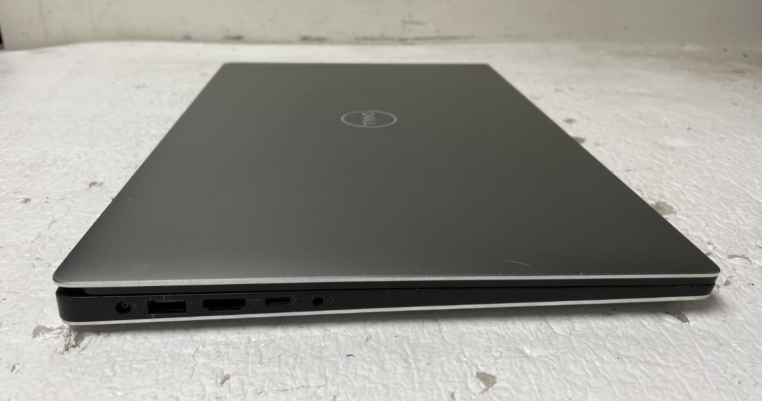 DELL Precision 5540 Intel Core i9-9980HK @2.40GHz 16GB RAM NO SSD Parts *READ