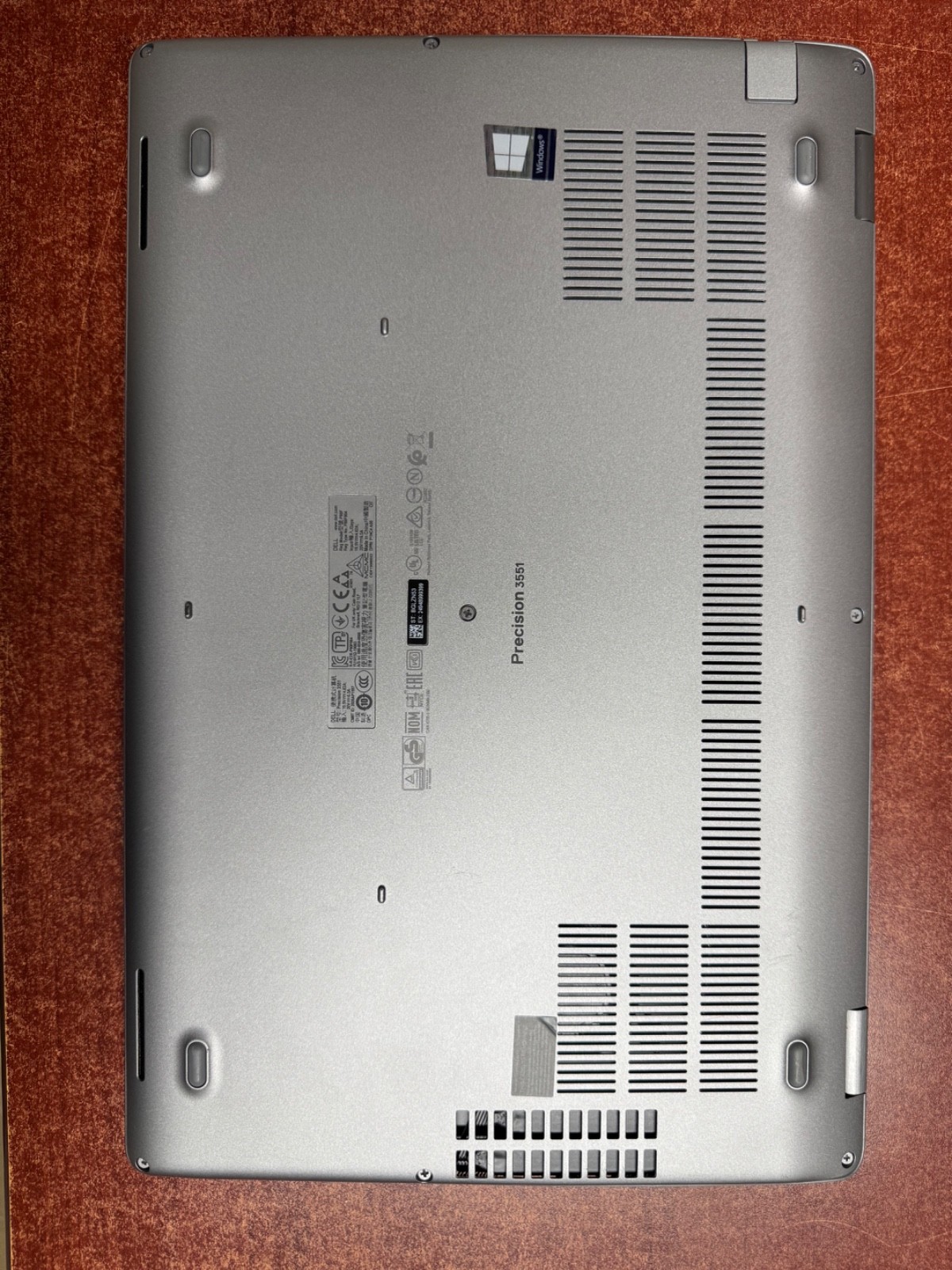 Dell Precision 3000 3551 15.6″ Mobile Workstation – Full HD – 1920 x 1080 – Inte