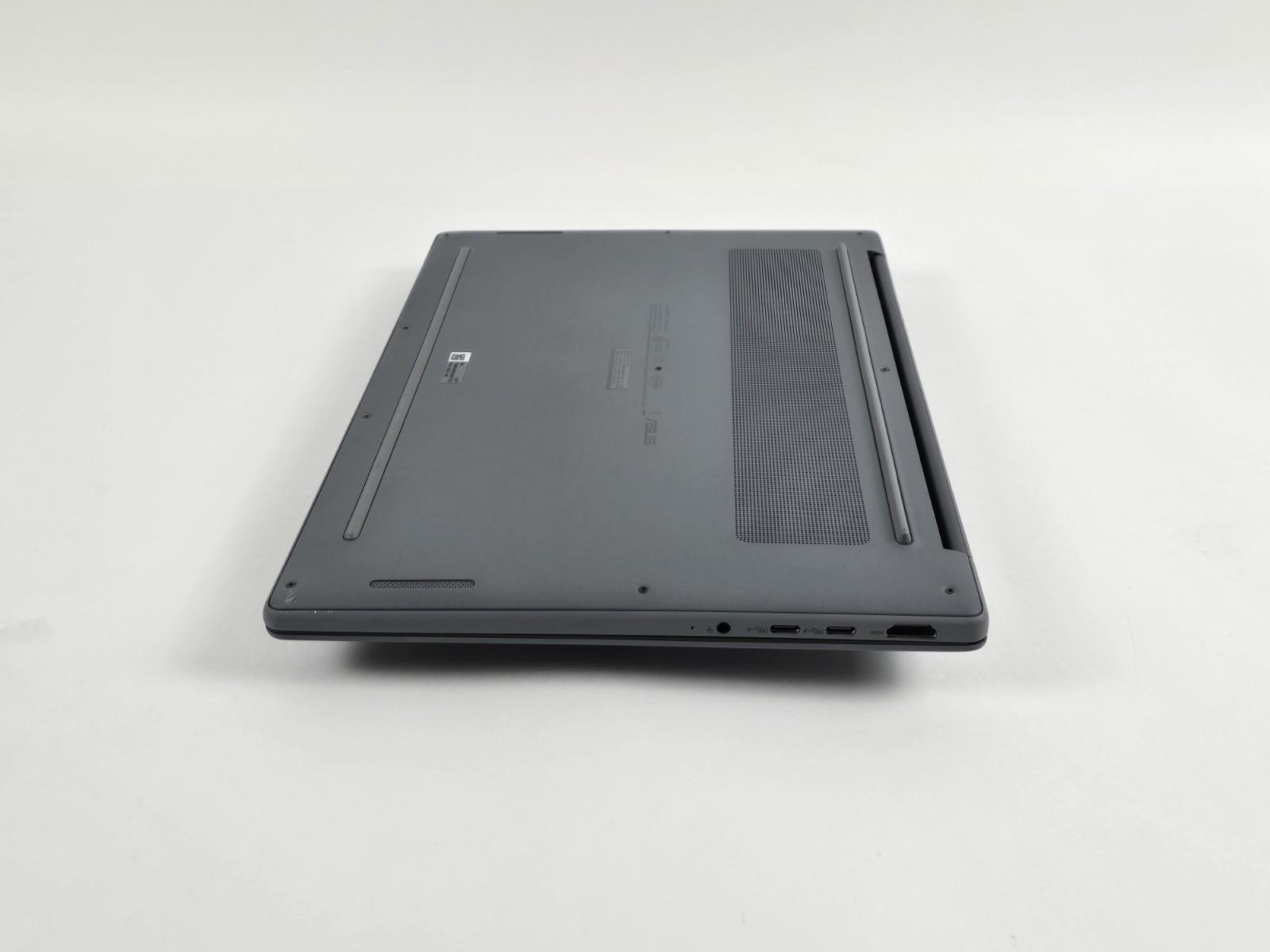 ASUS Zenbook A14 UX3407 14″ FHD+ OLED Snapdragon X 32GB 1TB SSD – Good