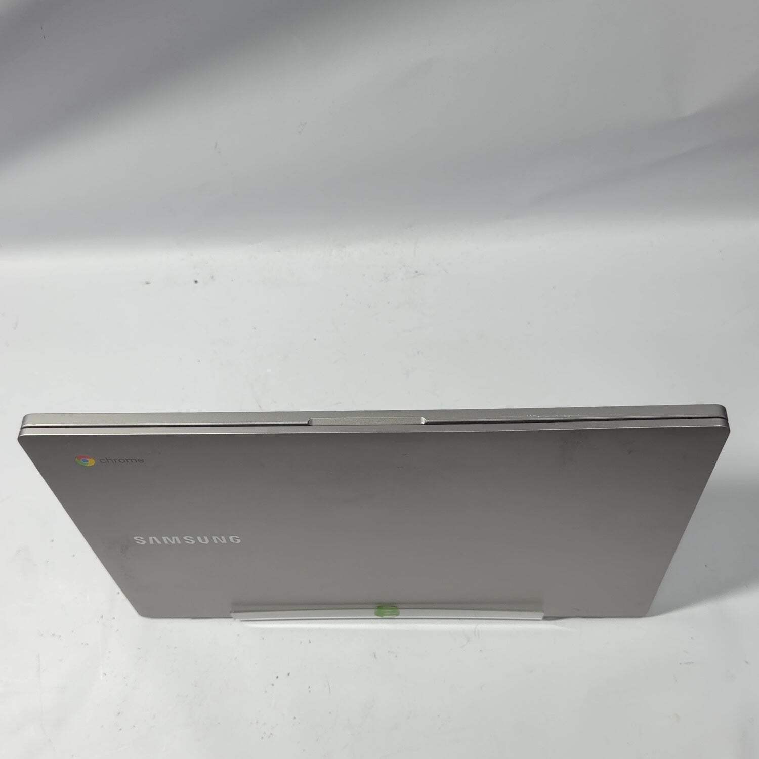 Samsung Galaxy Chromebook XE350XBA 15.6″ Caleron N4000 1.1GHz 4GB RAM 64GB SSD