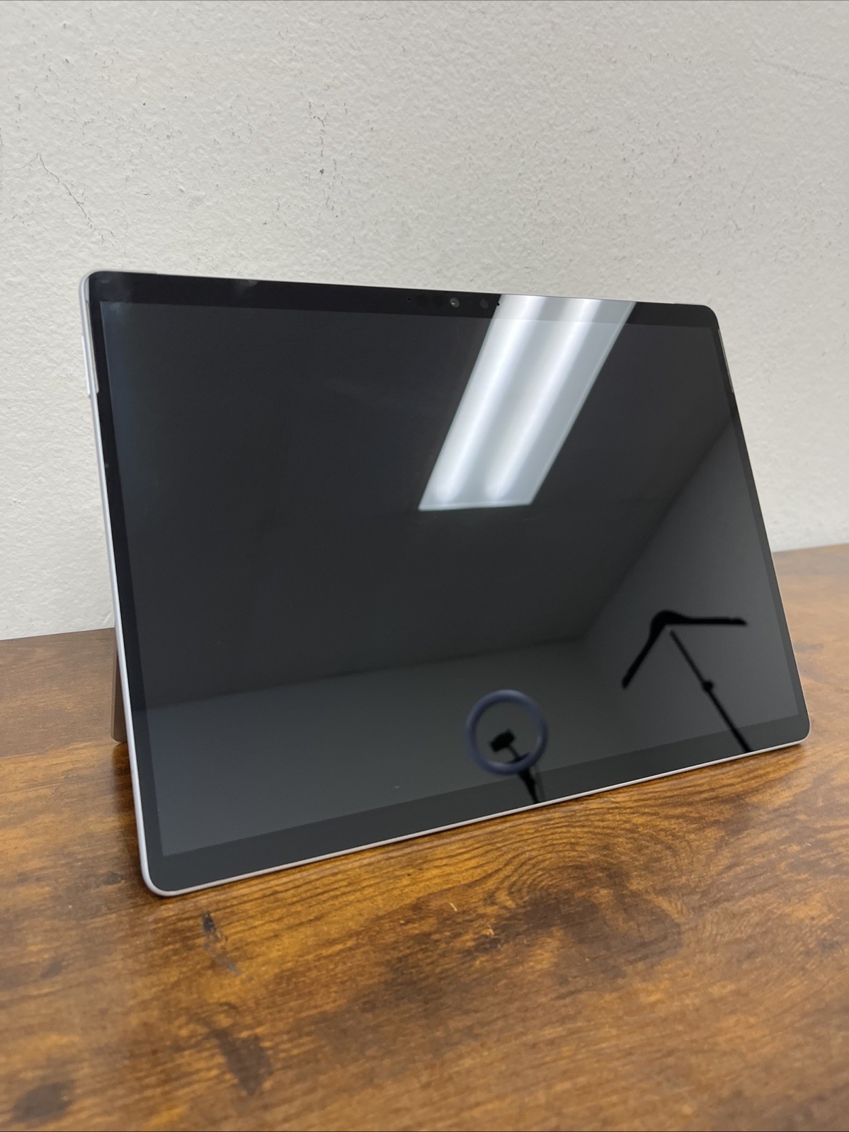 Microsoft Surface Pro 8 13″ i7 32GB Ram 1TB SSD No Power! For Parts!