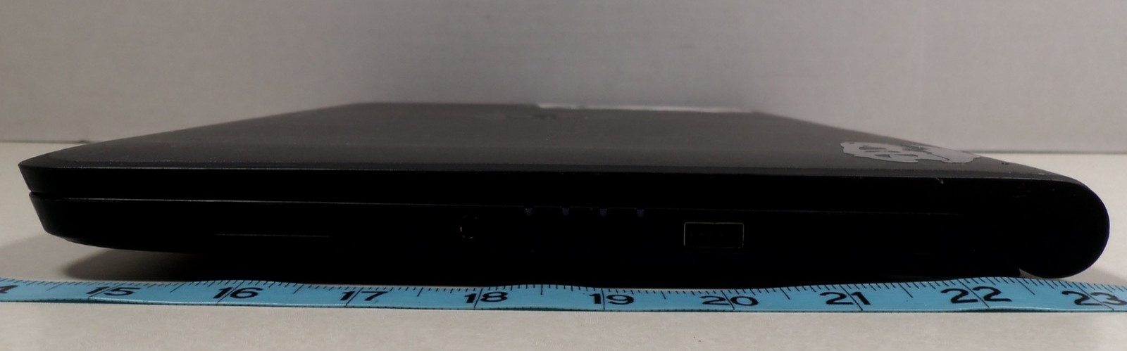 Dell Latitude 3340 Laptop Computer Intel Core i3-4005U 1.70GHz NO RAM NO HDD