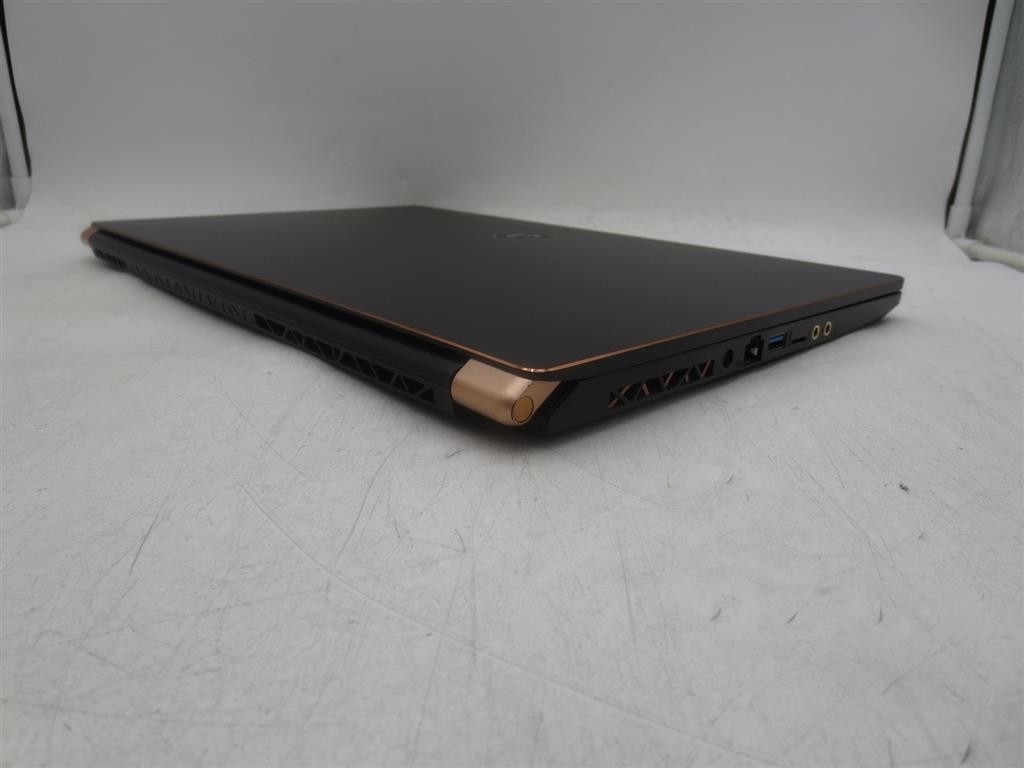 MSI GS75 Stealth 9SG Core i7-9750H 32GB RAM 512GB NVMe 17″ 144Hz RTX 2080 WIN11H