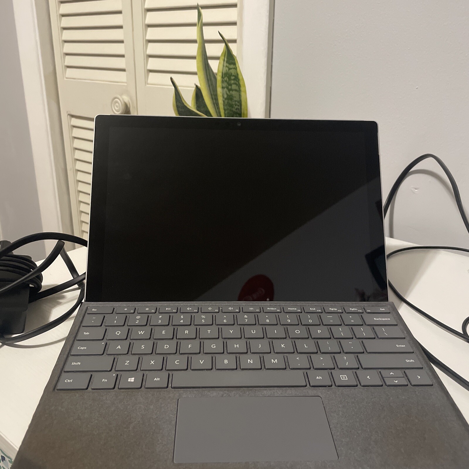 Microsoft Surface Pro 6 12.3″ Wi-Fi, 128 GB, i5, Silver/Platinum