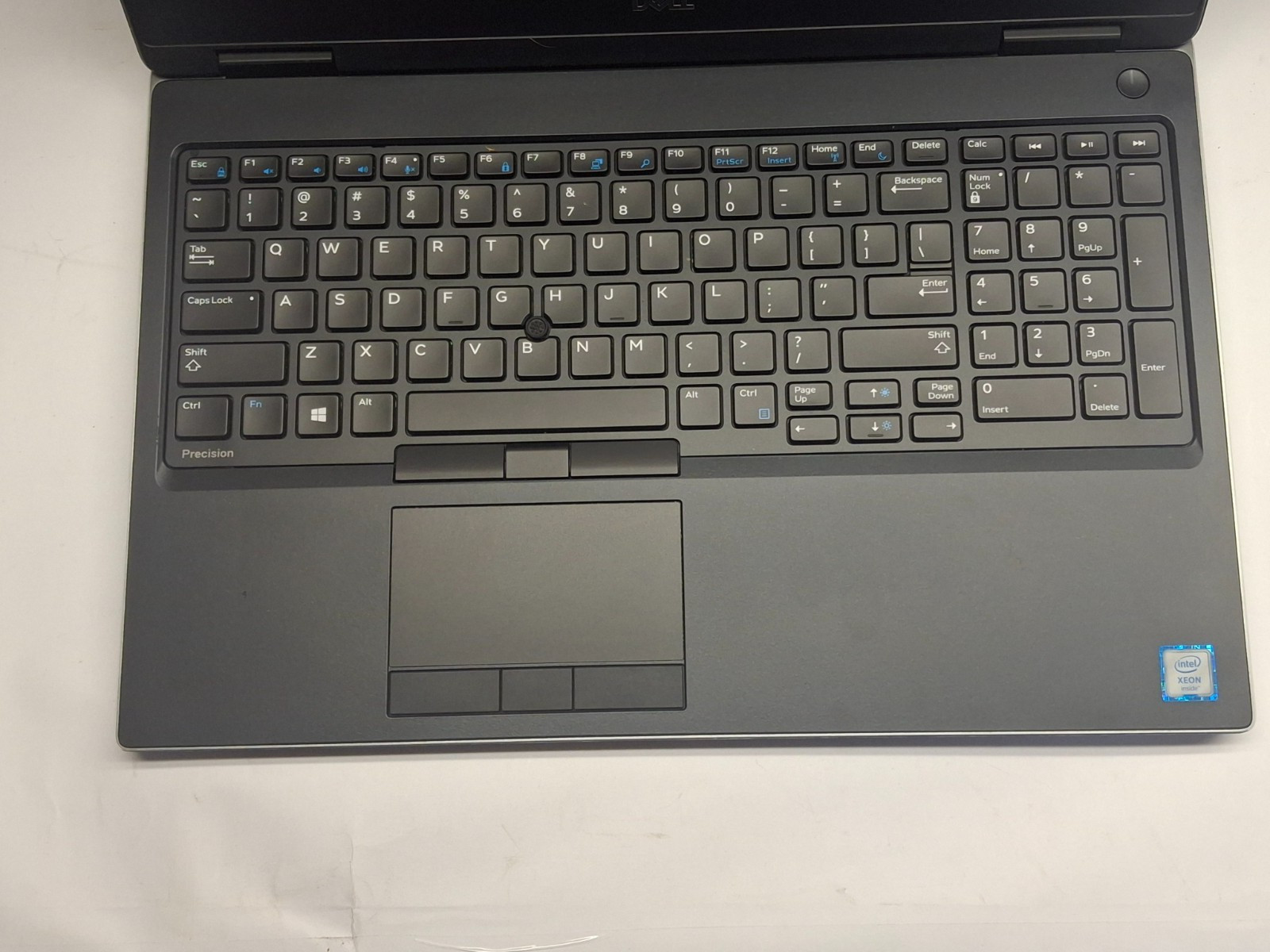 Dell Precision 7530 XEON E-2176M 2.70GHz 32gb ram 512 SSD NVMe Wifi Win 11 Pro
