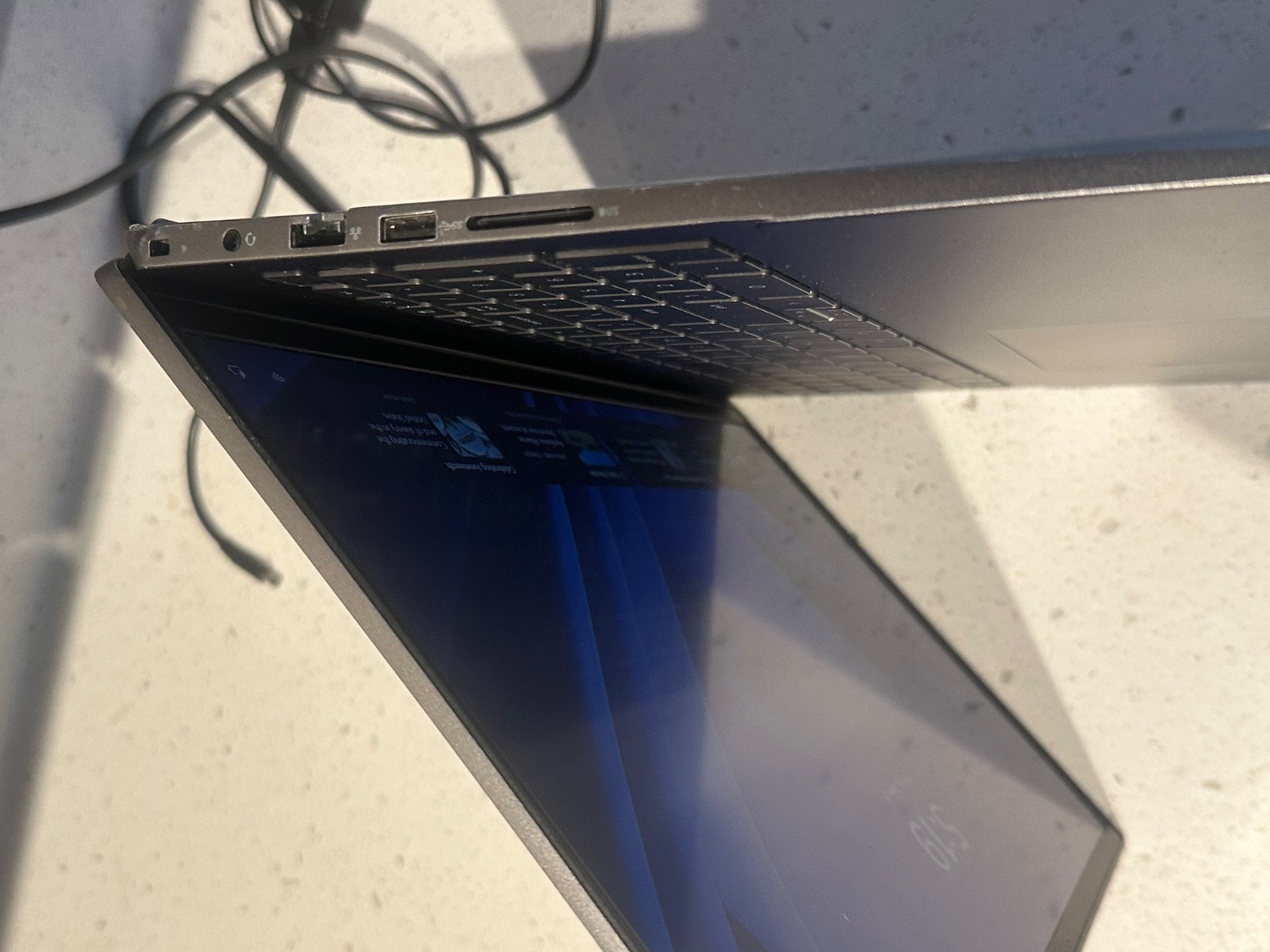 dell vostro 5620 laptop – intel i5 12th Gen
