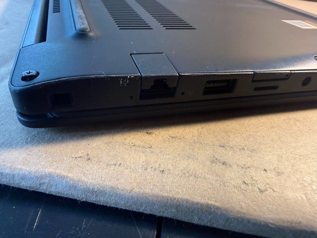 Dell Latitude 7480 i5-7300U NO RAM NO O/S (No Charger Included)