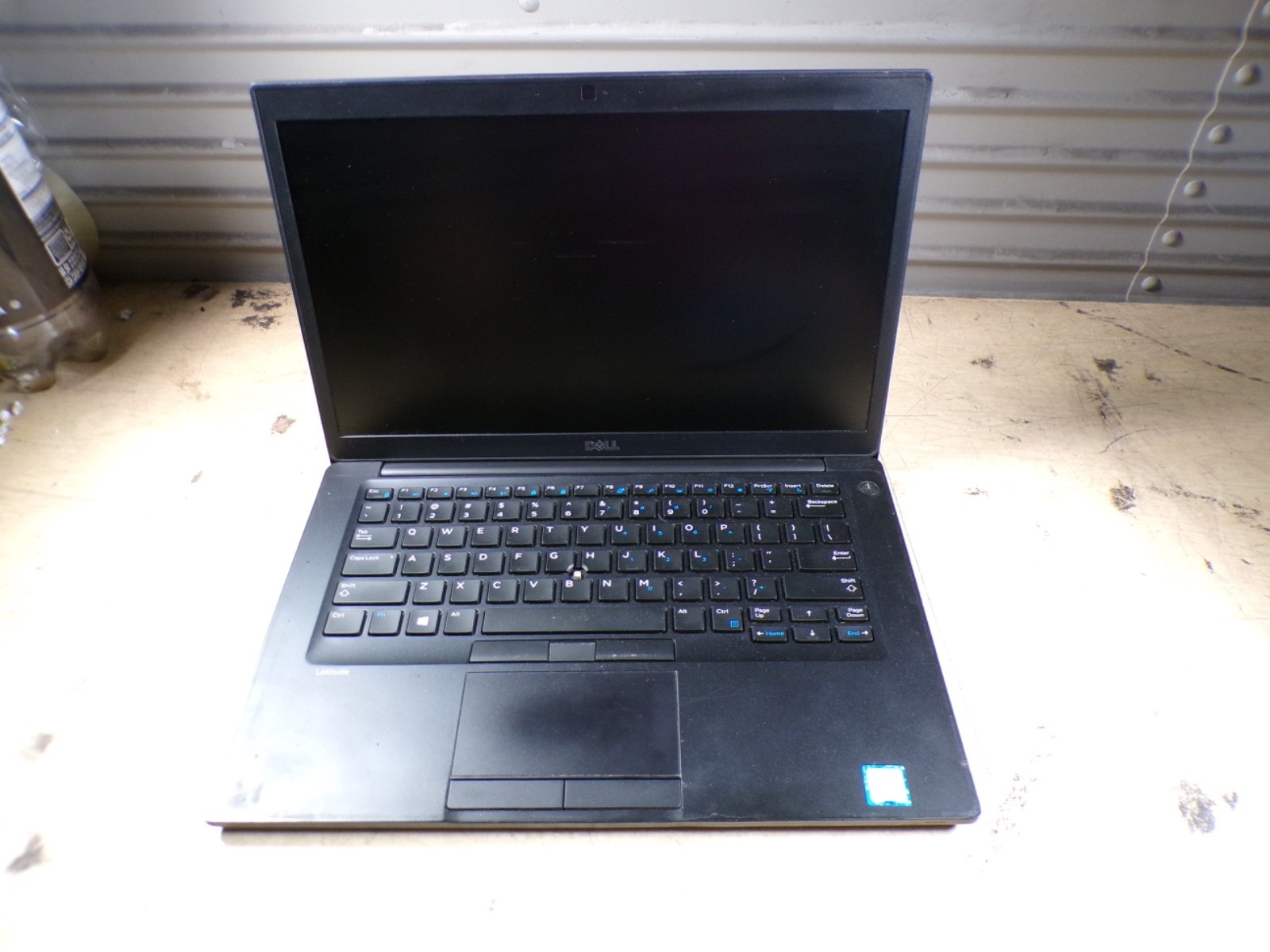DELL LATITUDE 7480 INTEL CORE I7-7600U 2.80GHZ 8GB RAM **NO HD/ NO CADDIE/ NO OS