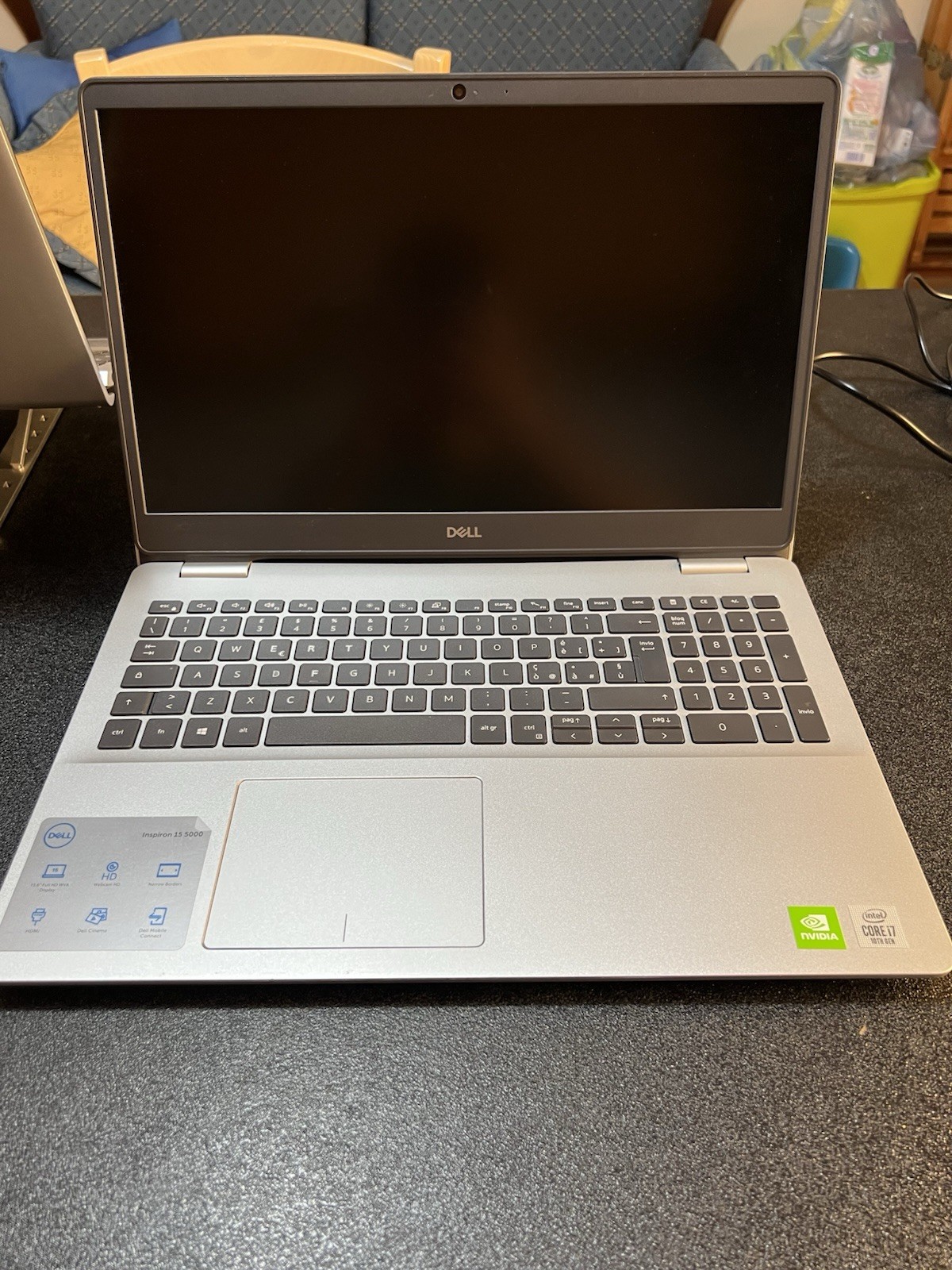 Dell Inspiron 5593 i7-1065G7 16GB RAM 512GB SSD NVIDIA MX230 15.6” FHD -Mint