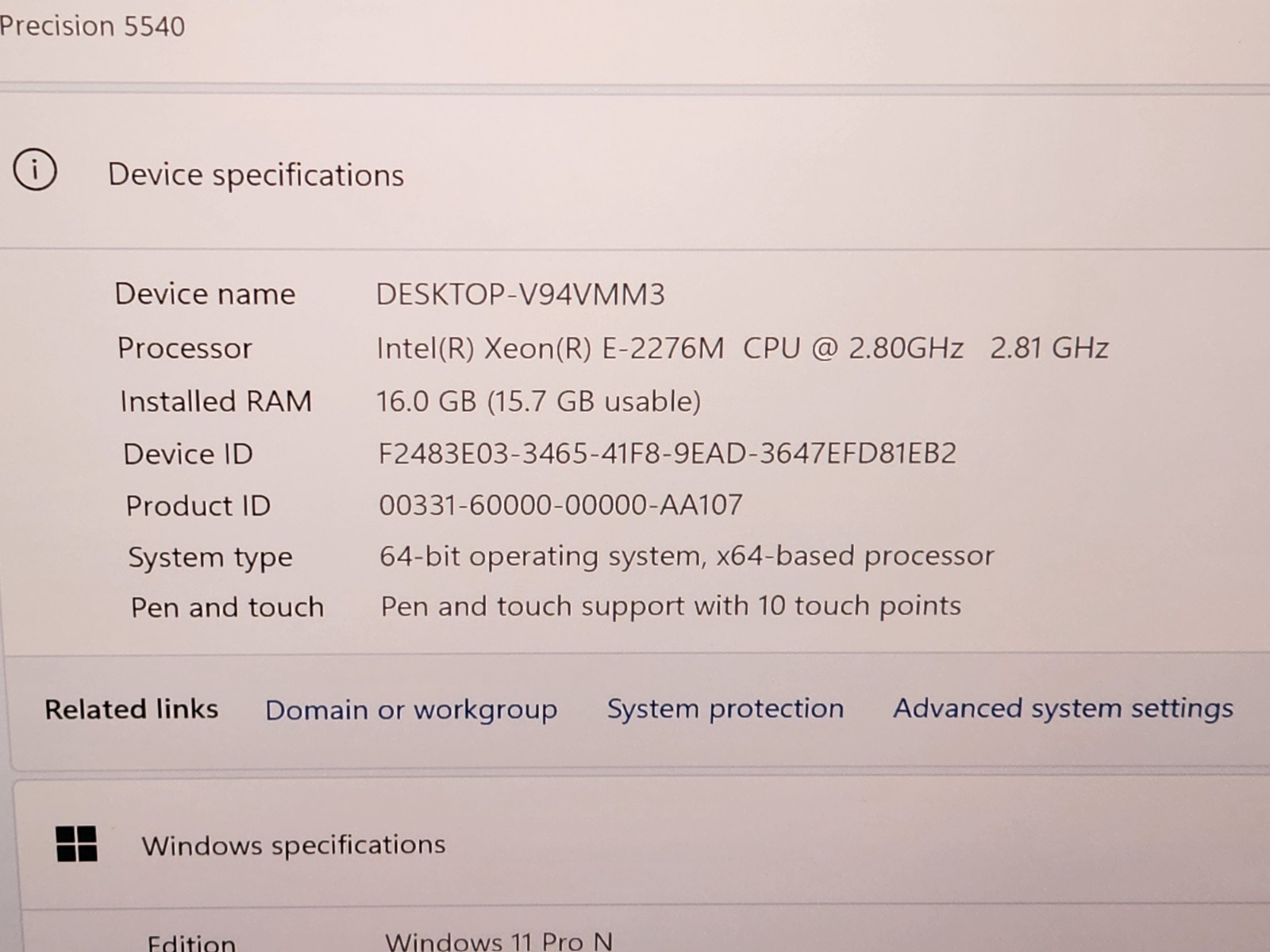 Dell Precision 5540 15.6″ 4K Touchscreen E-2276M 16GB 512GB SSD Quadro T2000 ~